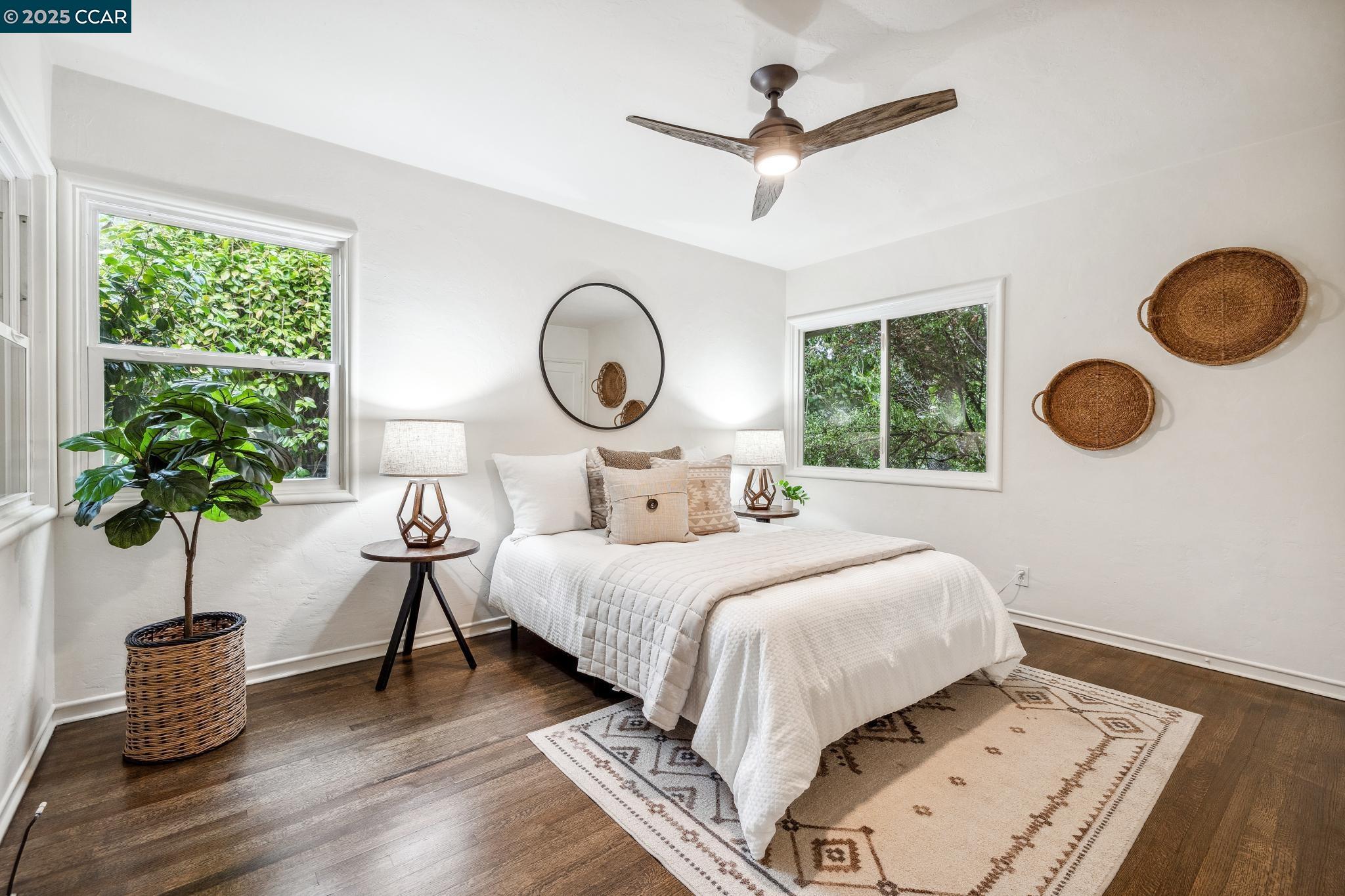 Detail Gallery Image 43 of 55 For 5810 Estates Dr, Oakland,  CA 94611 - 3 Beds | 1 Baths