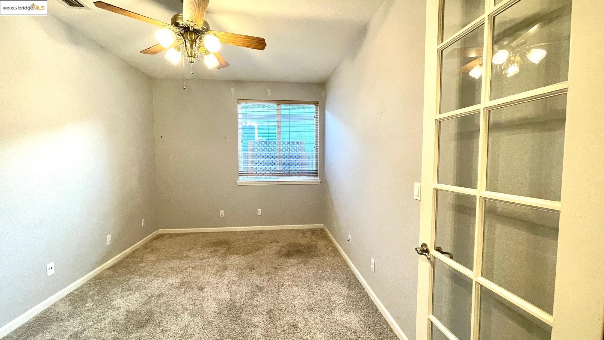 Detail Gallery Image 10 of 14 For 3069 Nicoletta Lane, Stockton,  CA 95212-3145 - 3 Beds | 2/1 Baths