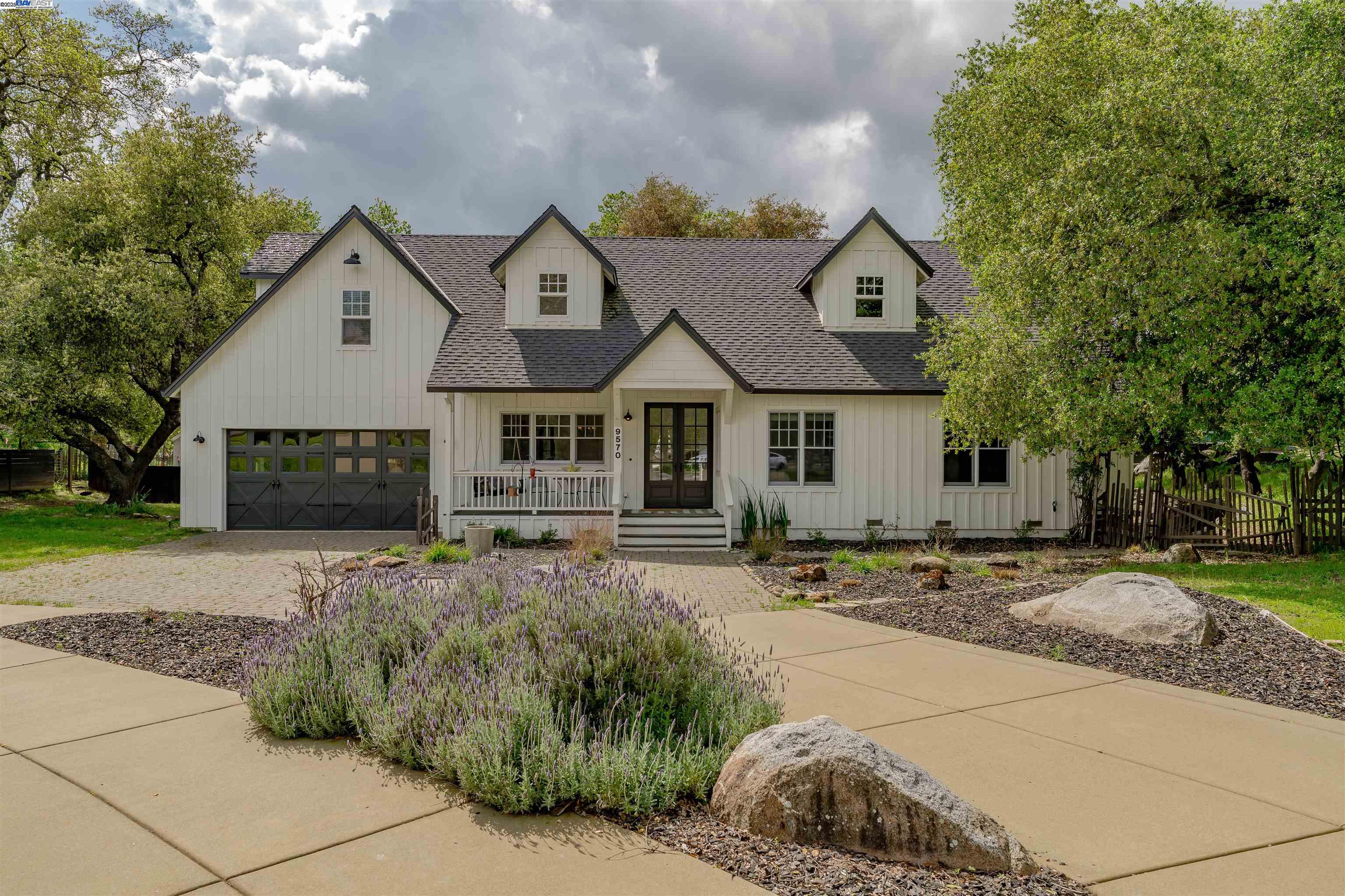 Detail Gallery Image 1 of 1 For 9570 Rock Springs Rd, Newcastle,  CA 95658 - 4 Beds | 3/1 Baths