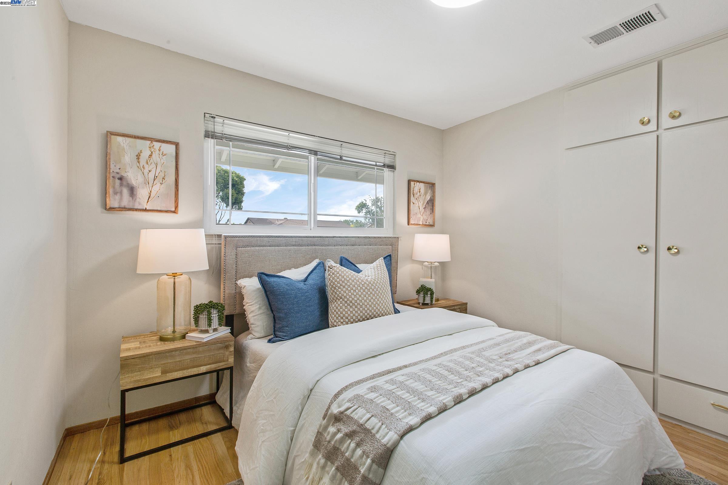 5423 Buchanan Plc, Fremont, California 94538, 4 Bedrooms Bedrooms, 7 Rooms Rooms,2 BathroomsBathrooms,Residential,For Sale,5423 Buchanan Plc,41099101