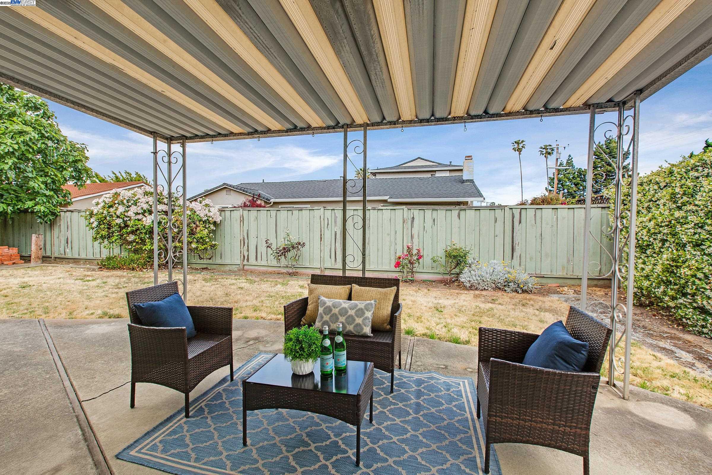 5423 Buchanan Plc, Fremont, California 94538, 4 Bedrooms Bedrooms, 7 Rooms Rooms,2 BathroomsBathrooms,Residential,For Sale,5423 Buchanan Plc,41099101