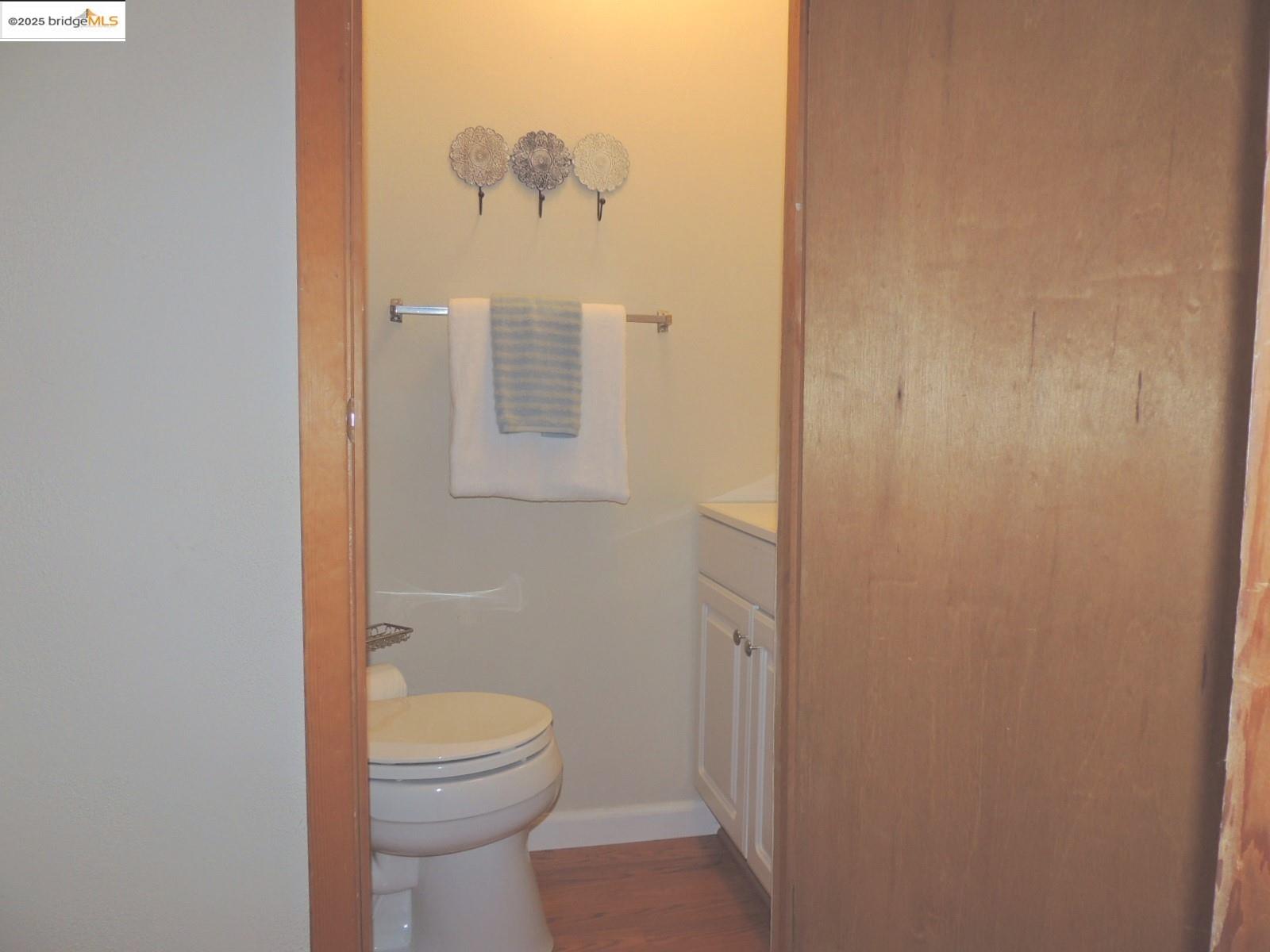 Detail Gallery Image 33 of 57 For 13025 Gamble St, Groveland,  CA 95321 - 3 Beds | 1/1 Baths