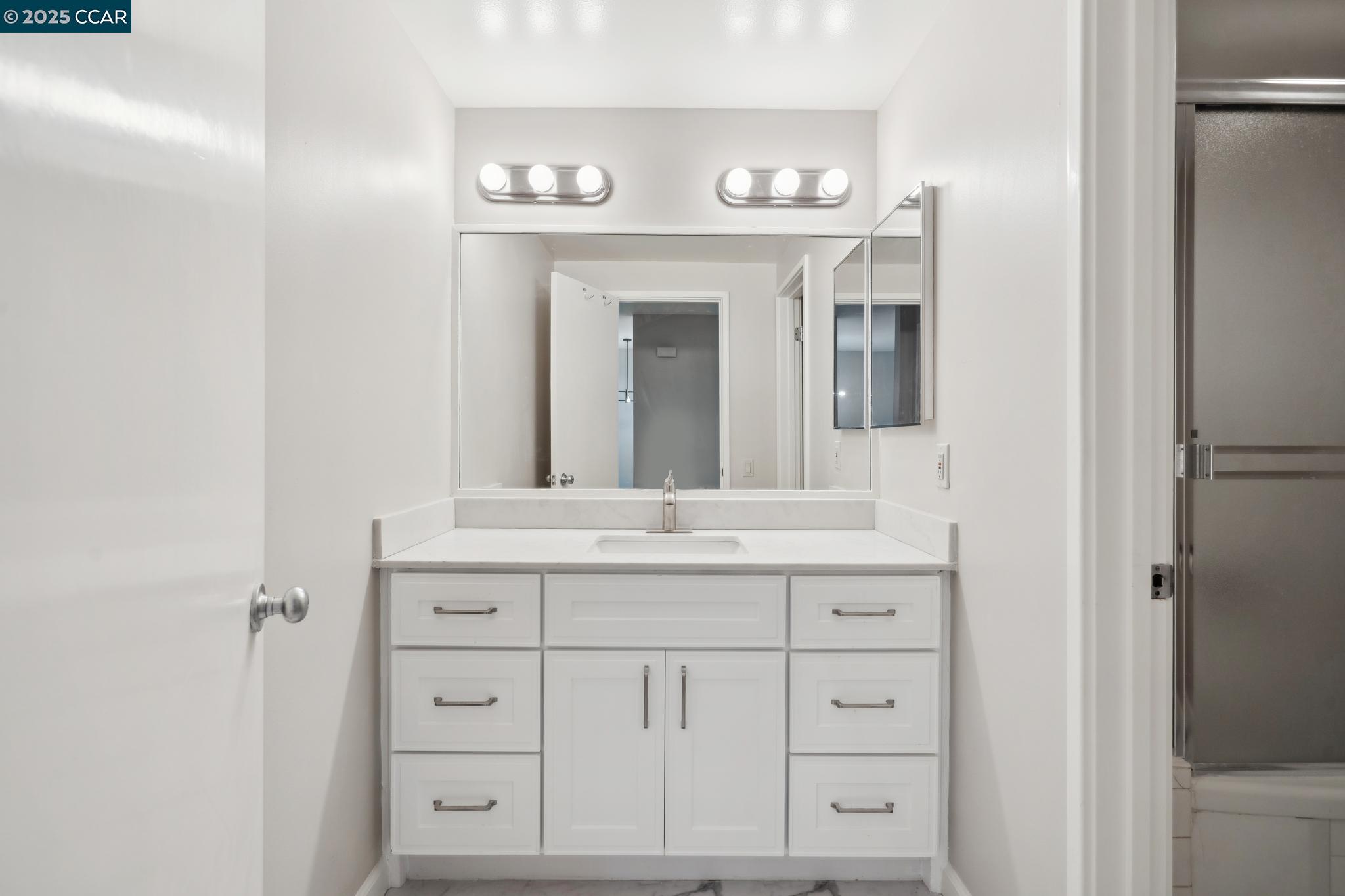 Photo #18: 41099119 Listing: Photo #18