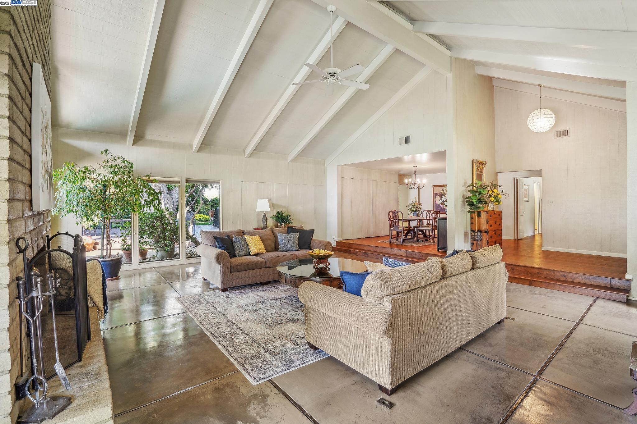 Detail Gallery Image 12 of 60 For 419 Burkhard Rd, Patterson,  CA 95363 - 4 Beds | 3 Baths