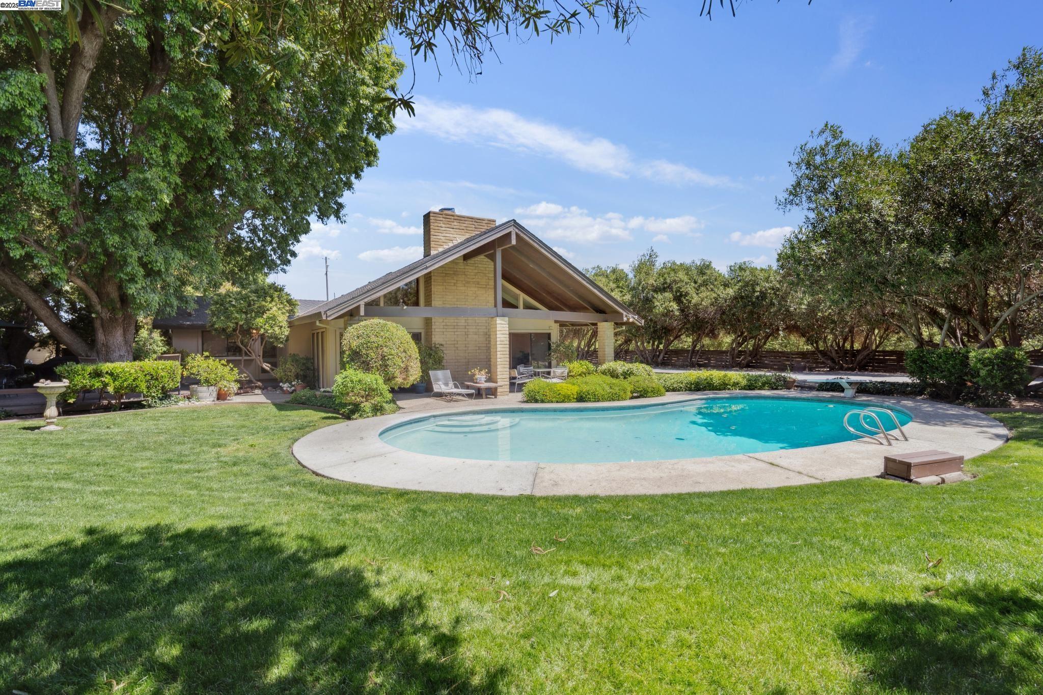 Detail Gallery Image 47 of 60 For 419 Burkhard Rd, Patterson,  CA 95363 - 4 Beds | 3 Baths