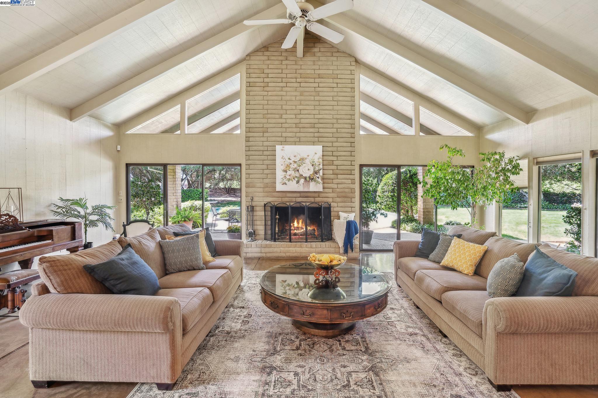 Detail Gallery Image 8 of 60 For 419 Burkhard Rd, Patterson,  CA 95363 - 4 Beds | 3 Baths
