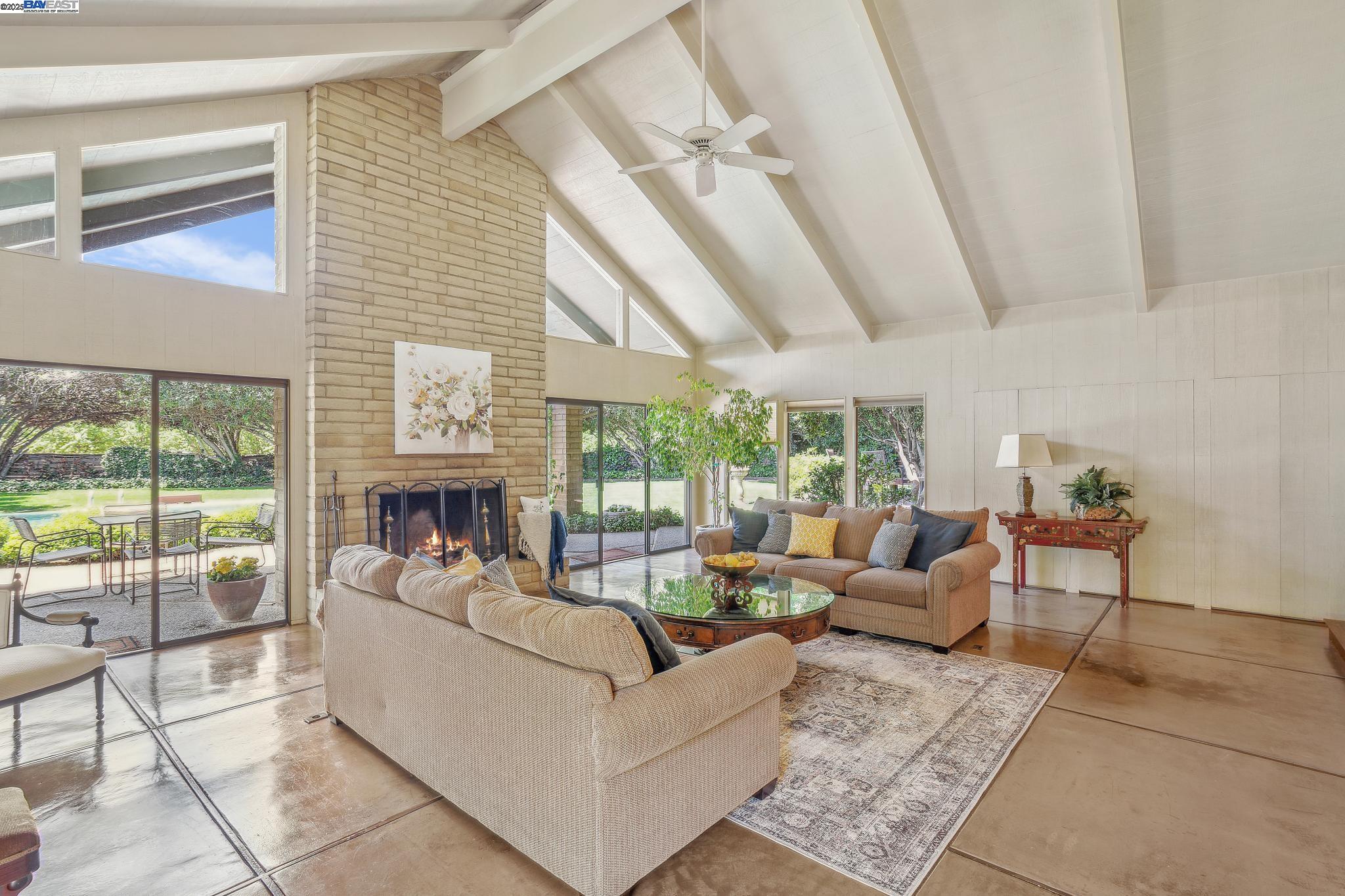 Detail Gallery Image 9 of 60 For 419 Burkhard Rd, Patterson,  CA 95363 - 4 Beds | 3 Baths