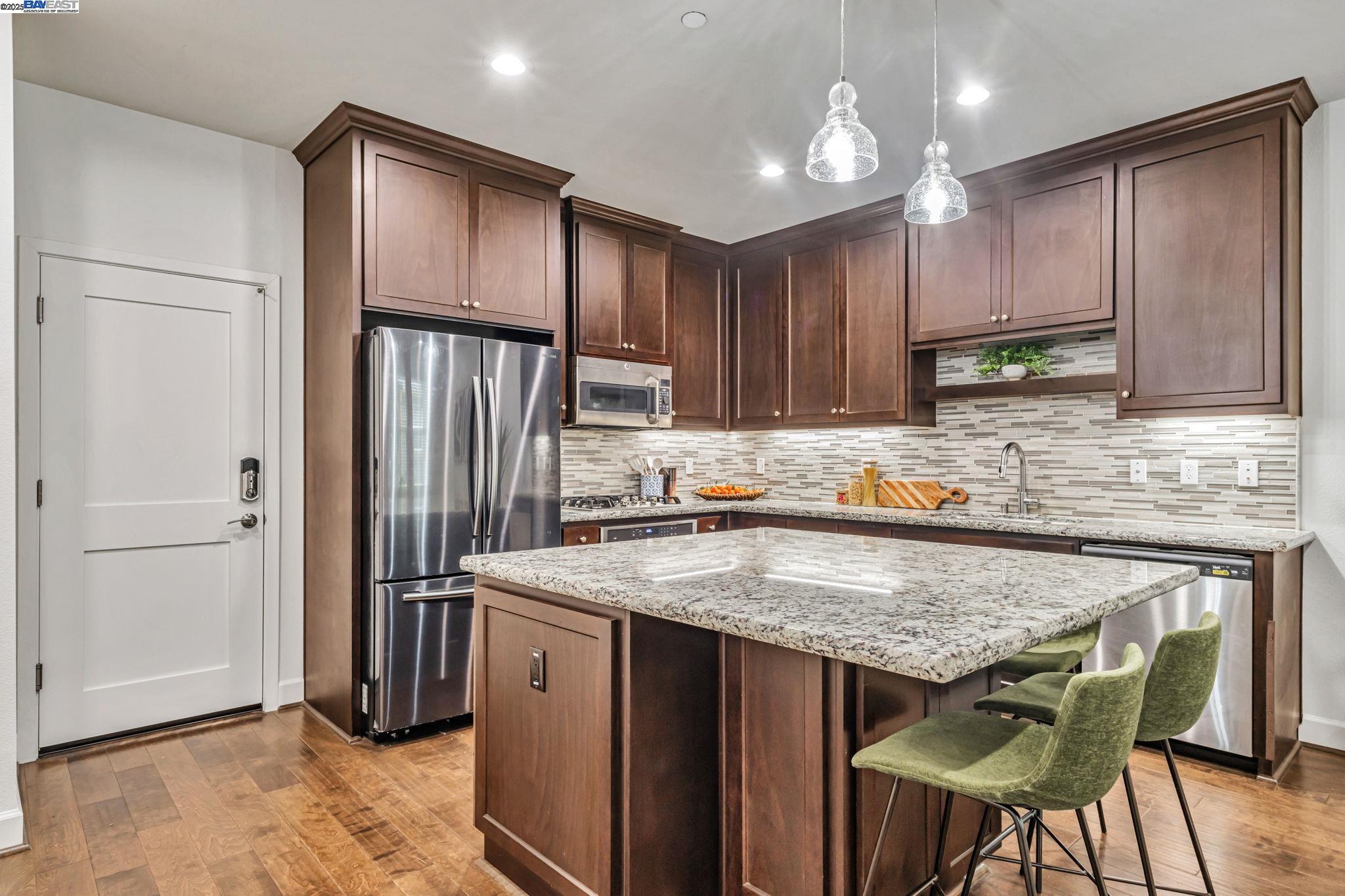 Photo #11: 41099144 Listing: Photo #11