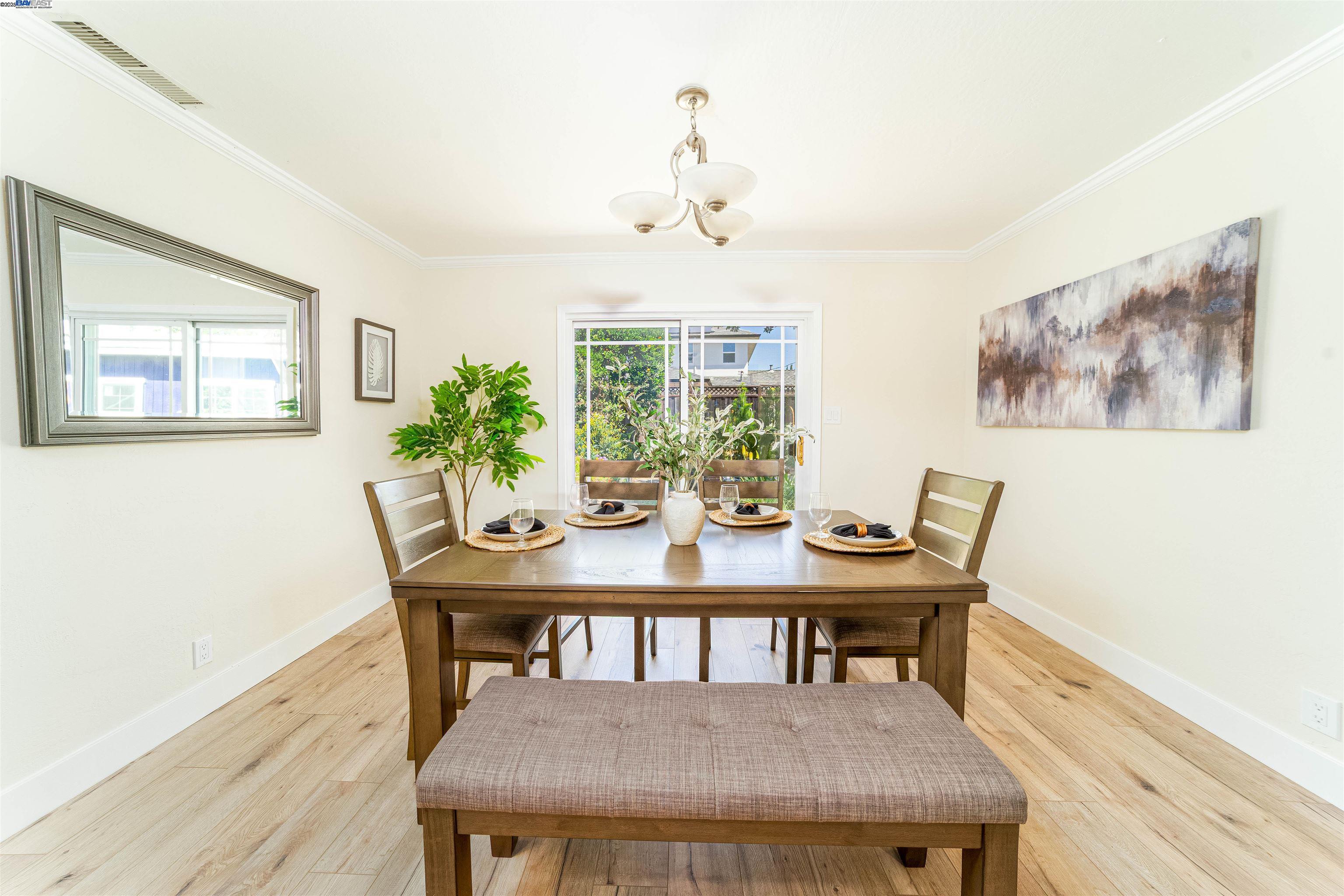 4677 Piper St, Fremont, California 94538, 4 Bedrooms Bedrooms, 7 Rooms Rooms,3 BathroomsBathrooms,Residential,For Sale,4677 Piper St,41099149