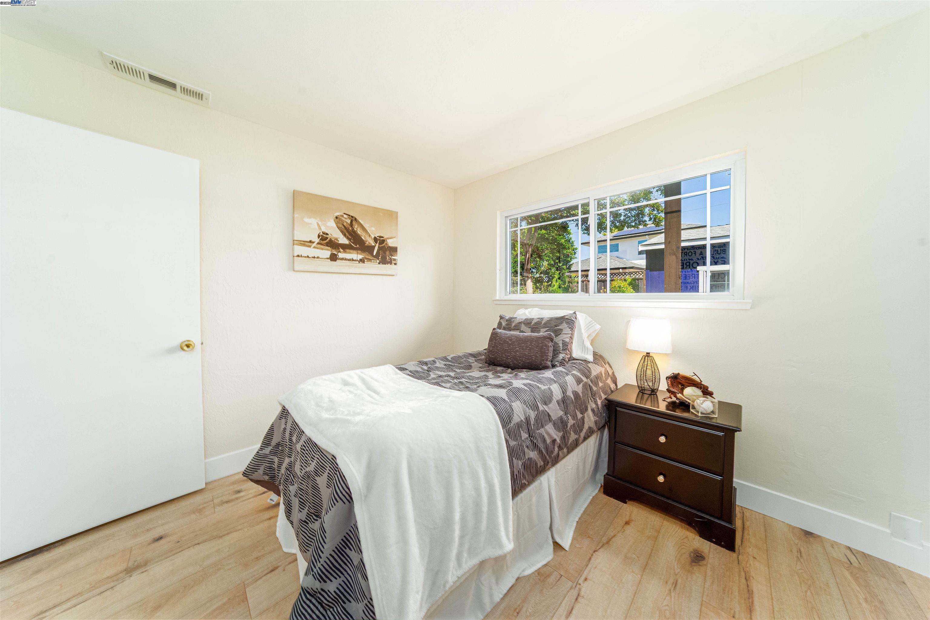 4677 Piper St, Fremont, California 94538, 4 Bedrooms Bedrooms, 7 Rooms Rooms,3 BathroomsBathrooms,Residential,For Sale,4677 Piper St,41099149