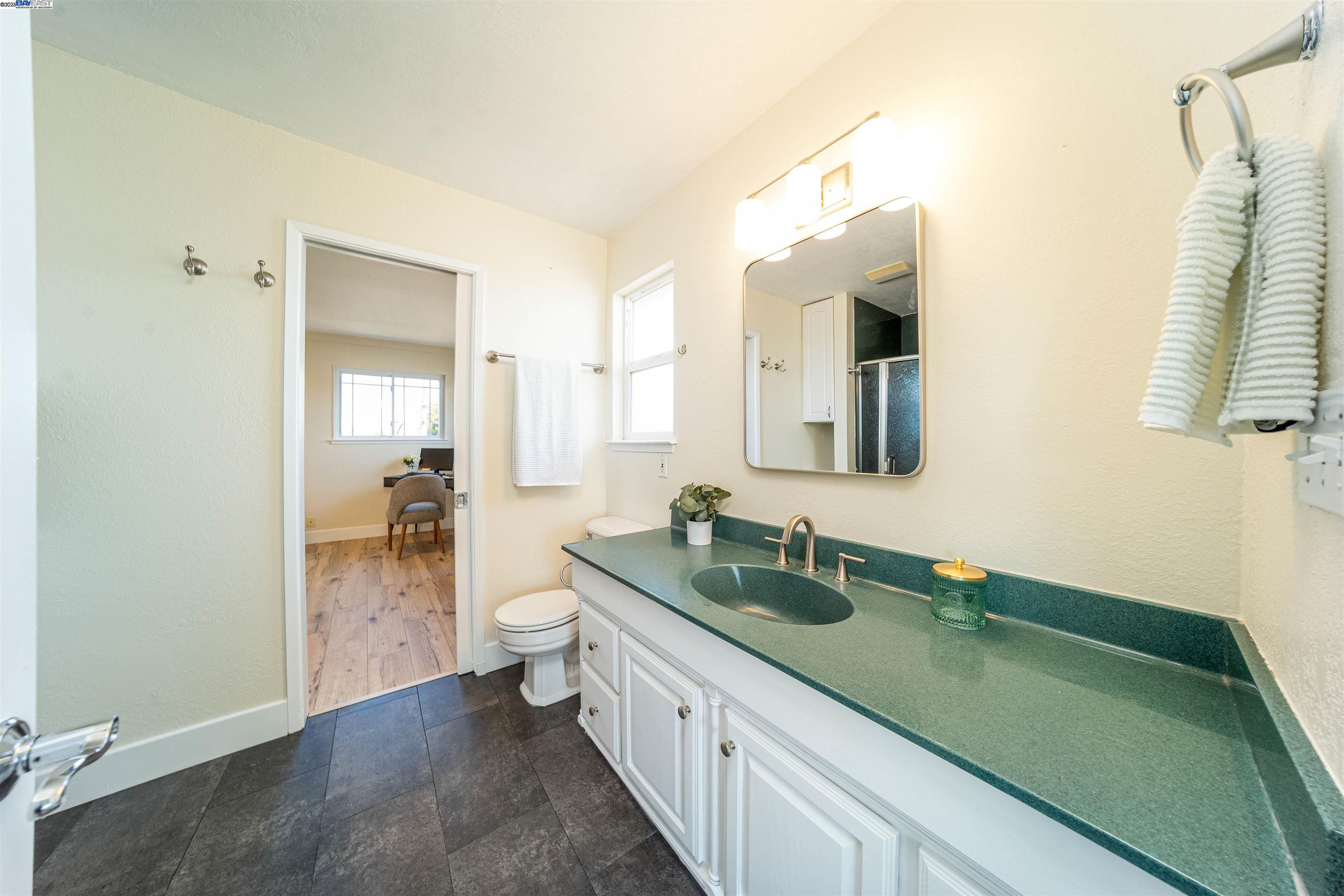 4677 Piper St, Fremont, California 94538, 4 Bedrooms Bedrooms, 7 Rooms Rooms,3 BathroomsBathrooms,Residential,For Sale,4677 Piper St,41099149