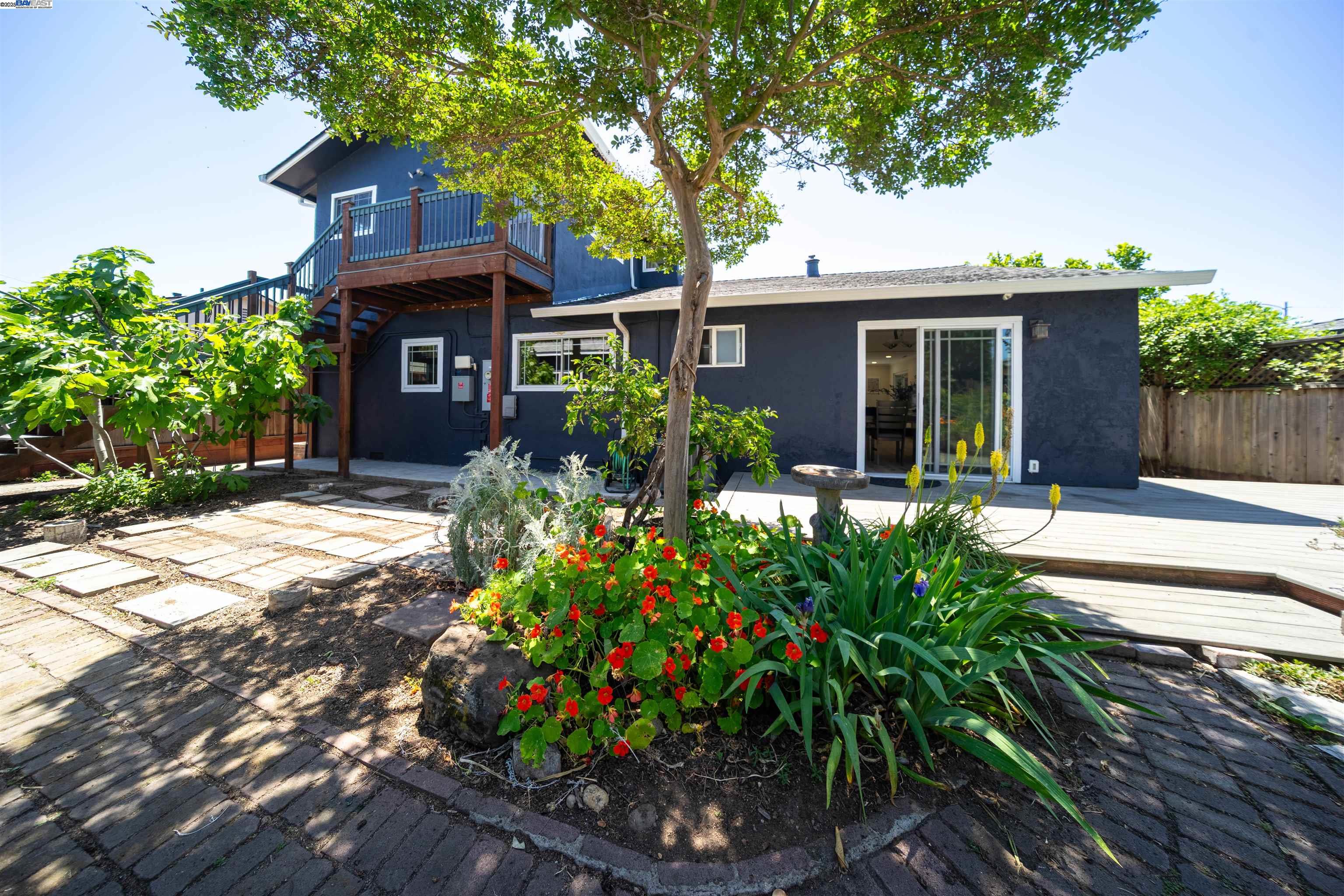 4677 Piper St, Fremont, California 94538, 4 Bedrooms Bedrooms, 7 Rooms Rooms,3 BathroomsBathrooms,Residential,For Sale,4677 Piper St,41099149