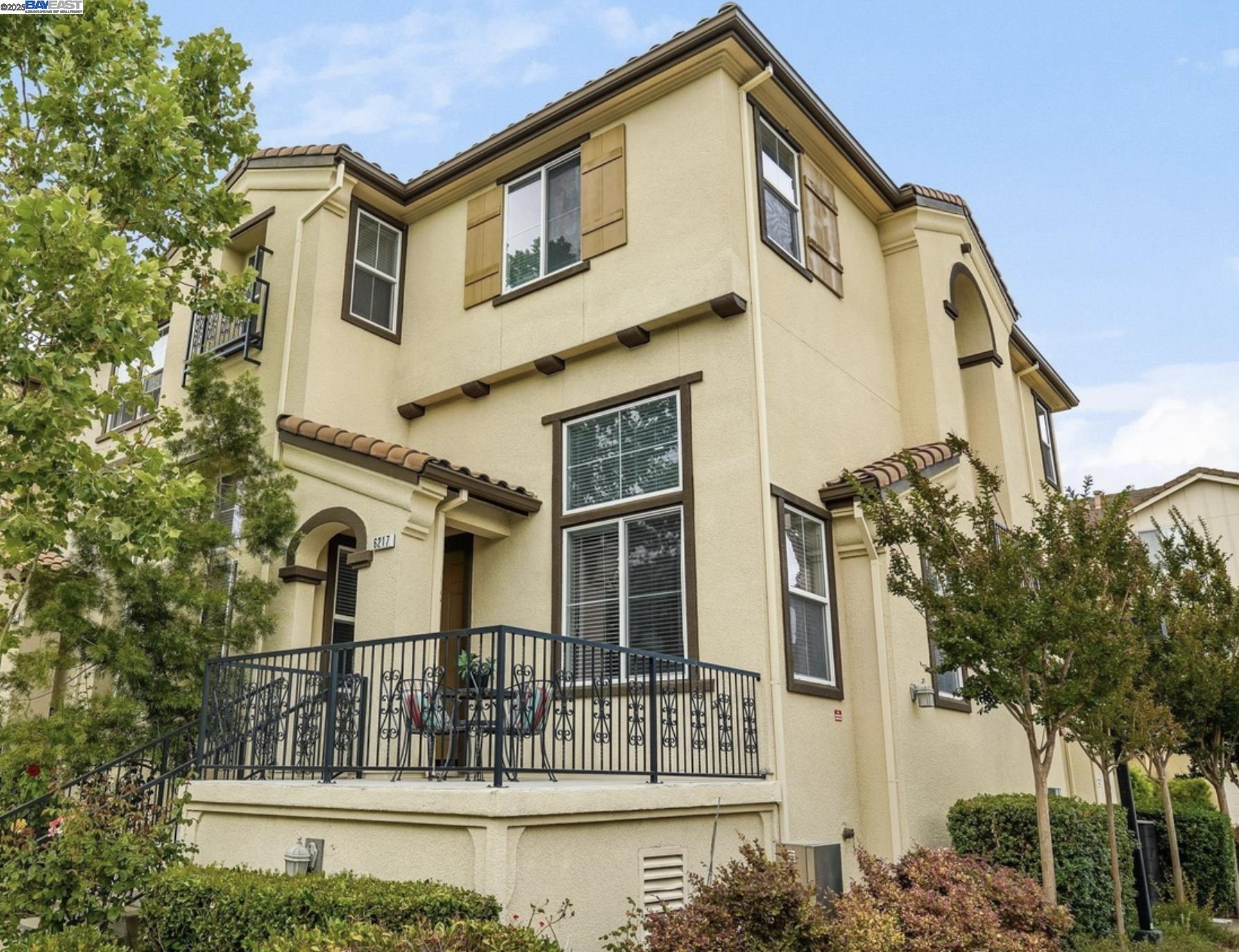 SAN RAMON Condos Condos For Sale