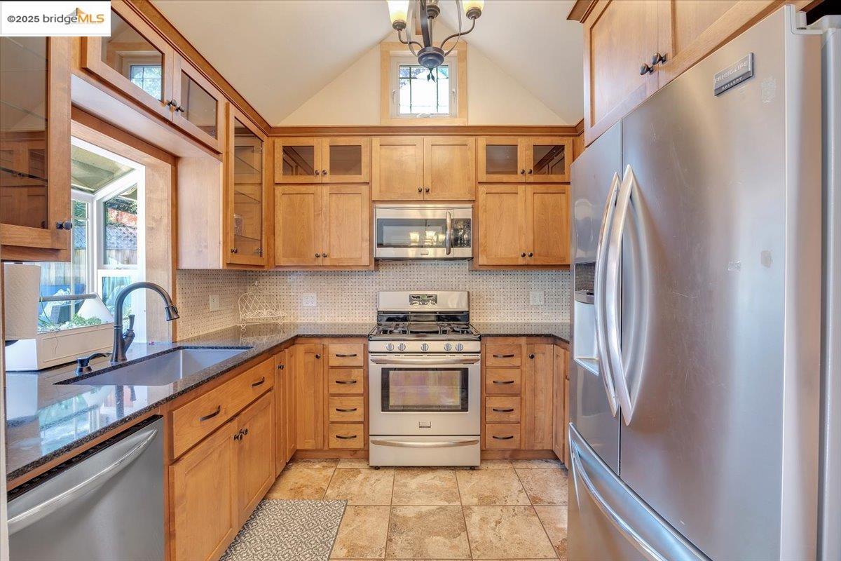Detail Gallery Image 26 of 58 For 6388 Stewart Lane, Coulterville,  CA 95311 - 2 Beds | 1 Baths