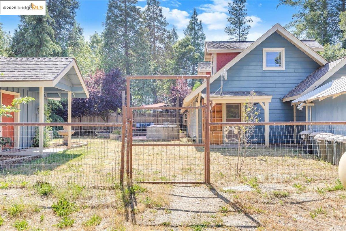 Detail Gallery Image 9 of 58 For 6388 Stewart Lane, Coulterville,  CA 95311 - 2 Beds | 1 Baths