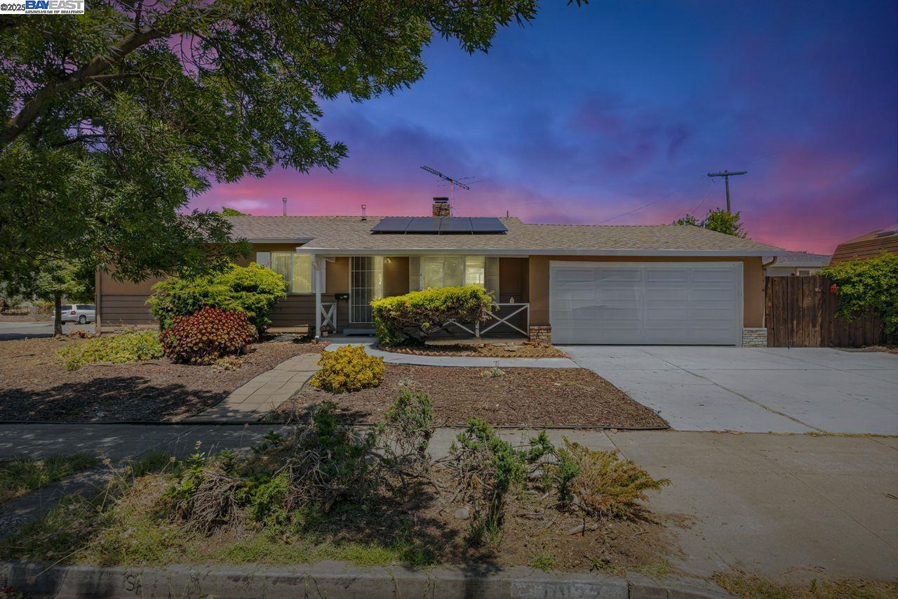 Detail Gallery Image 1 of 1 For 40122 Besco Dr, Fremont,  CA 94538 - 3 Beds | 2 Baths