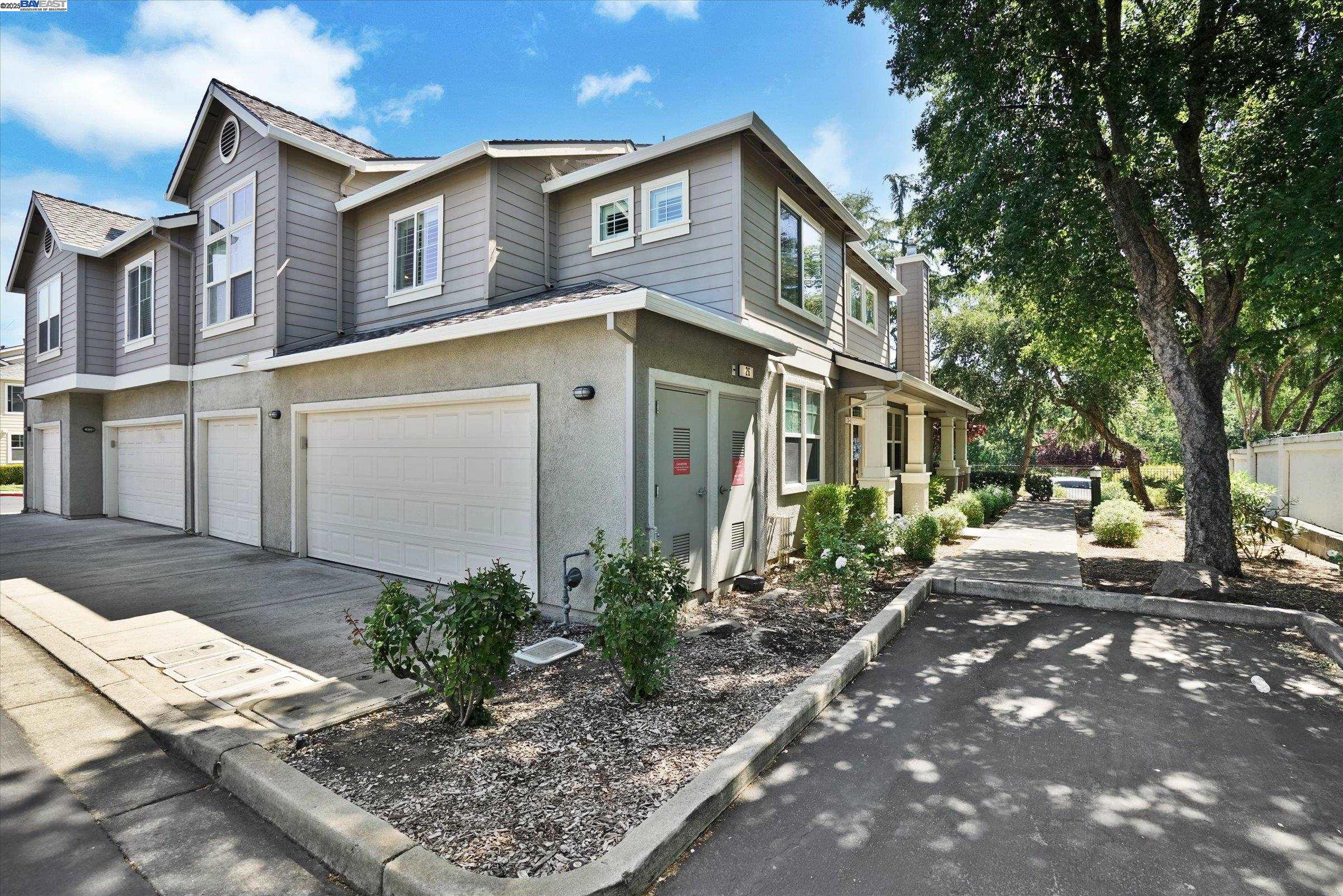 Photo #2: 41099178 Listing 