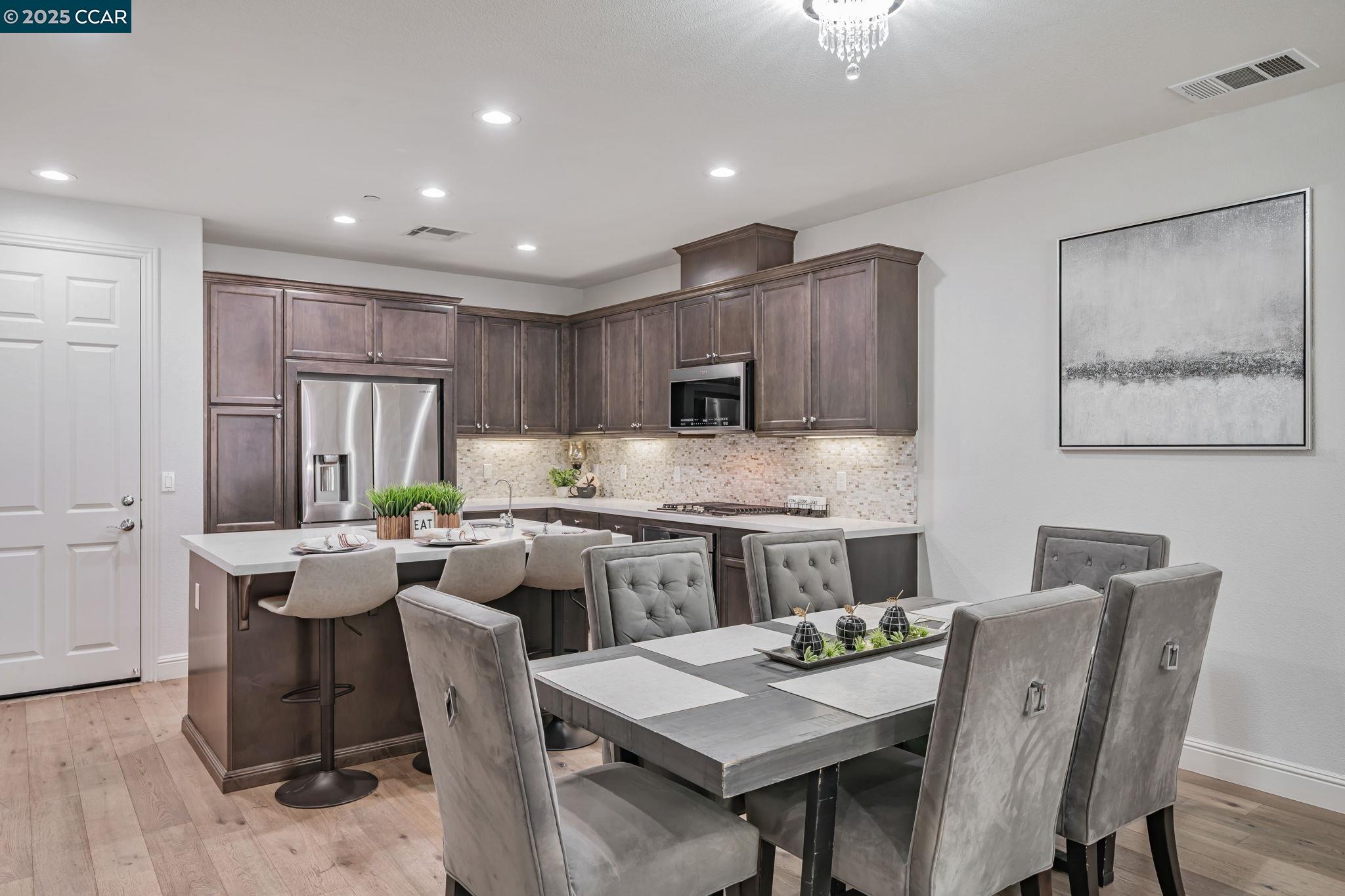 Photo #9: 41099185 Listing: Photo #9