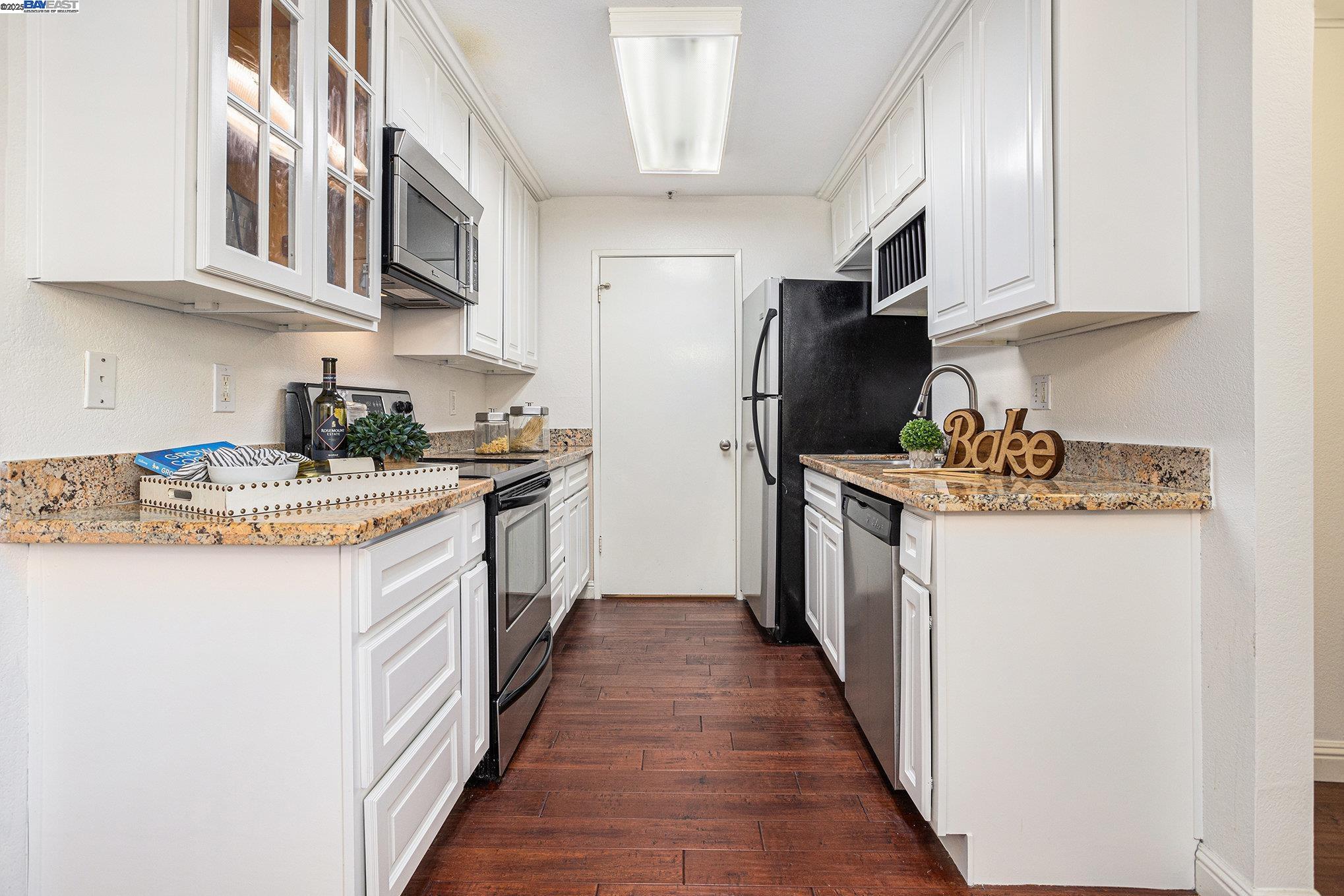 Photo #7: 41099197 Listing: Photo #7