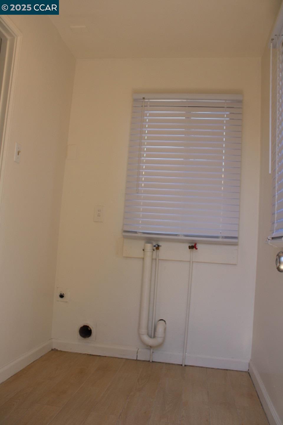 Detail Gallery Image 15 of 22 For 835 33rd St #837,  Richmond,  CA 94804 - 2 Beds | 1 Baths