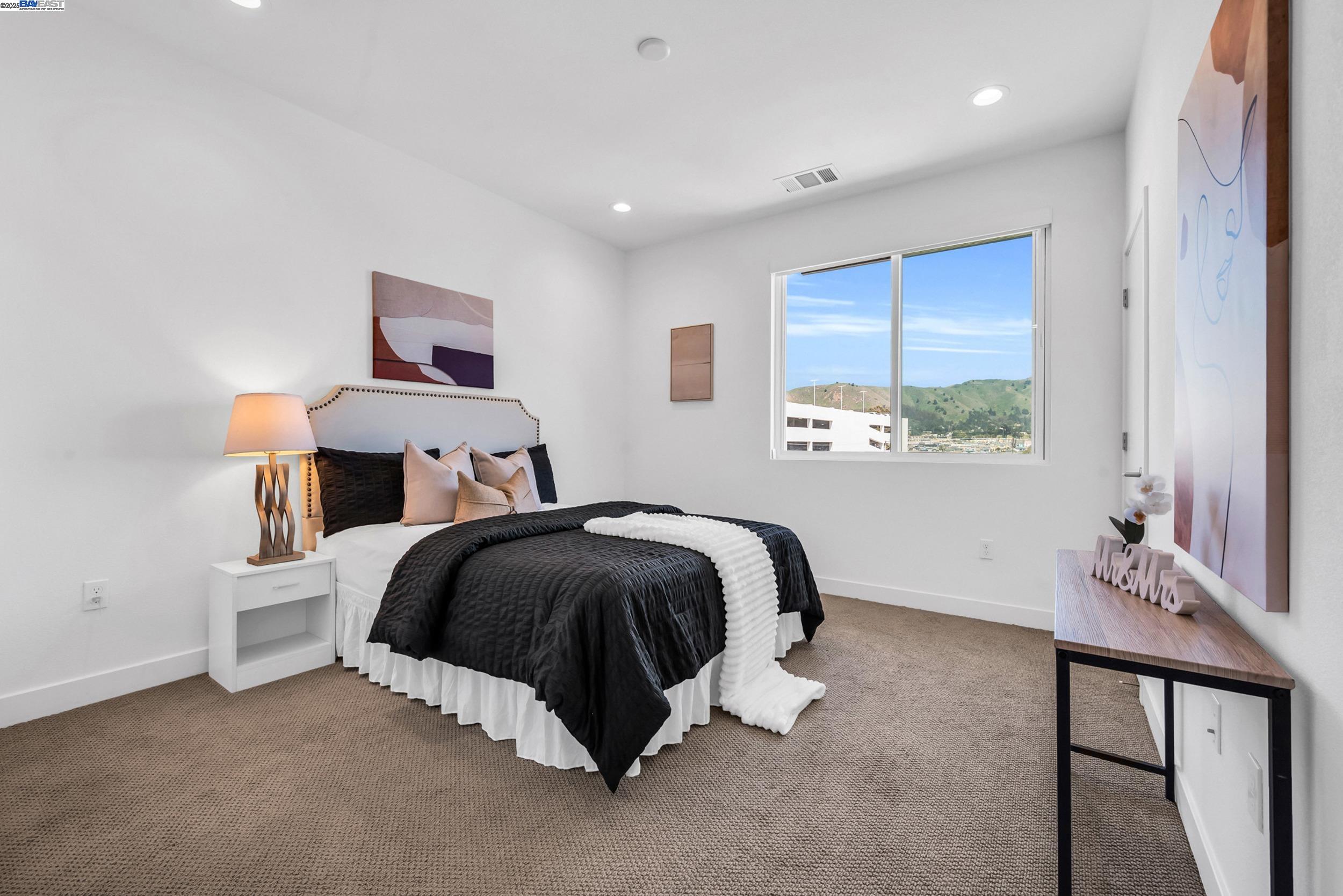 Detail Gallery Image 25 of 40 For 107 Silang St, Daly City,  CA 94014 - 4 Beds | 4 Baths