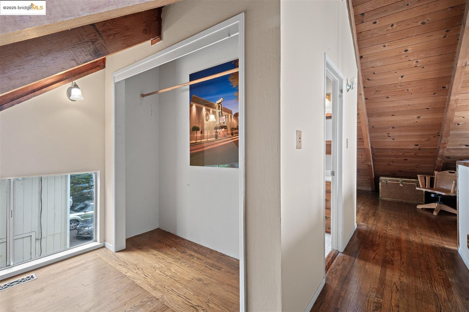 Detail Gallery Image 16 of 60 For 1400 Audubon Ave, Montara,  CA 94037 - 2 Beds | 2 Baths