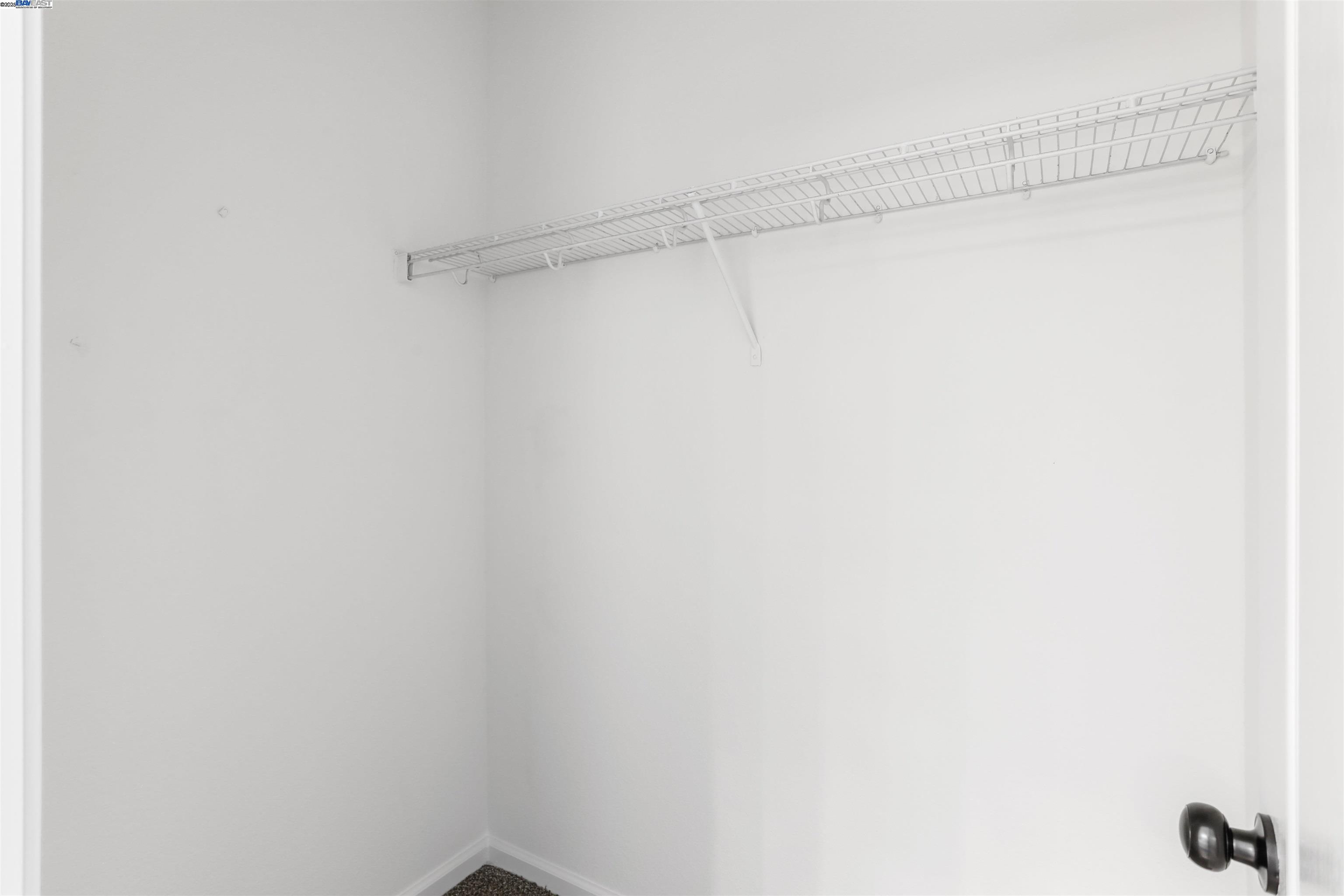 Detail Gallery Image 35 of 41 For 4518 Sydney Ln, Stockton,  CA 95206-6287 - 4 Beds | 2/1 Baths