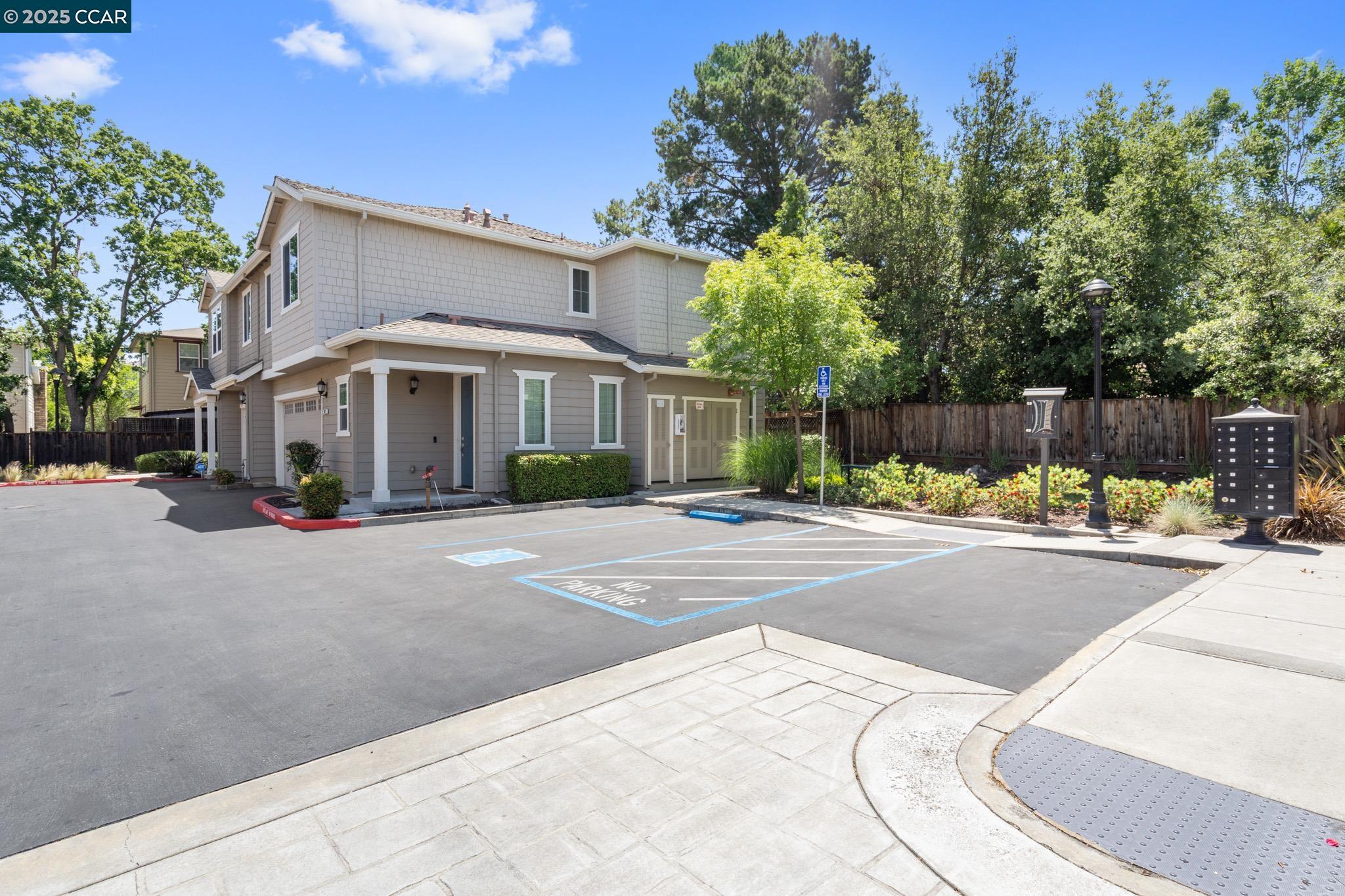 Photo #46: 41099228 Listing: Photo #46