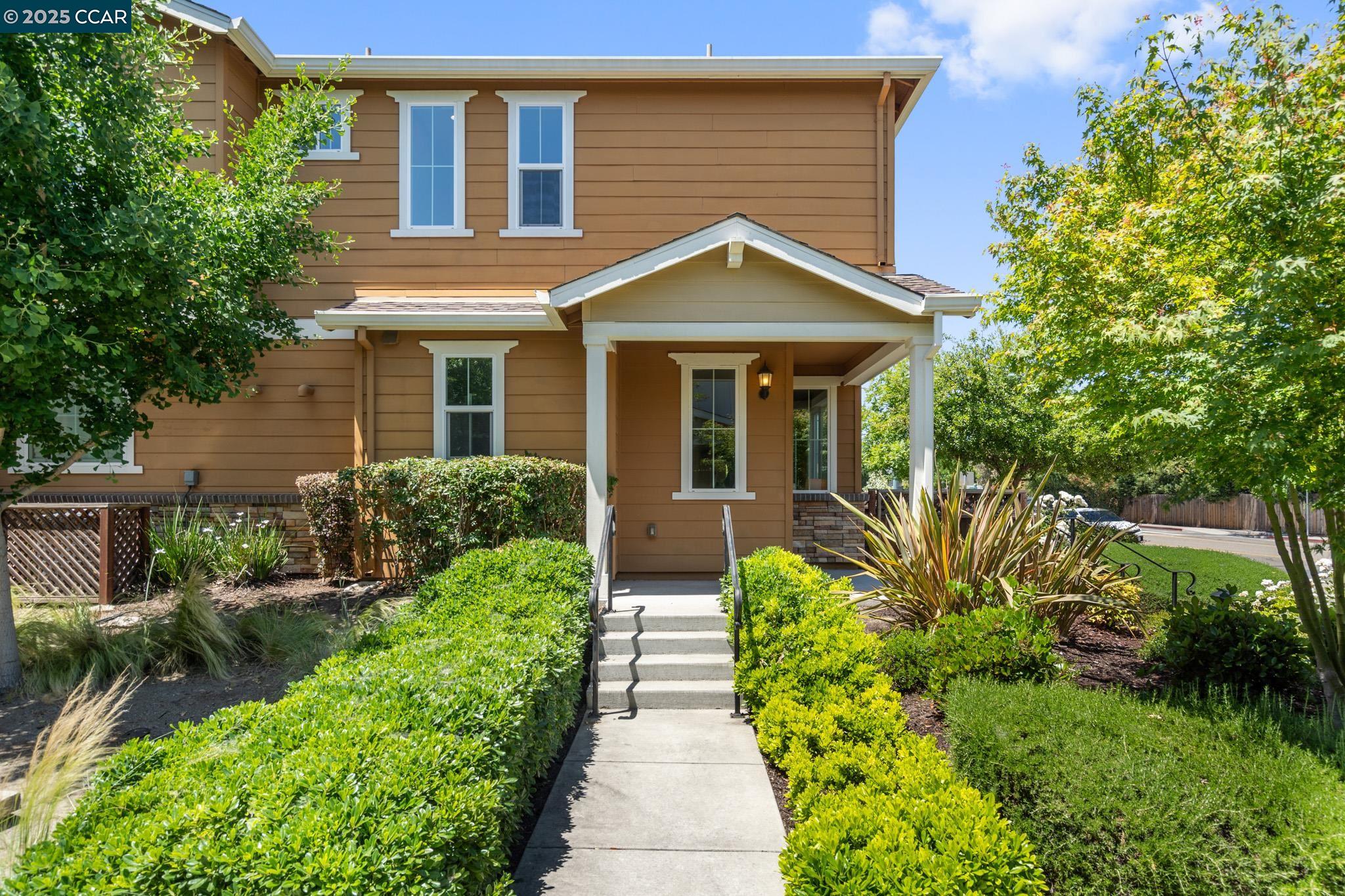Detail Gallery Image 6 of 58 For 1587 Geary Rd, Walnut Creek,  CA 94597 - 3 Beds | 2/1 Baths
