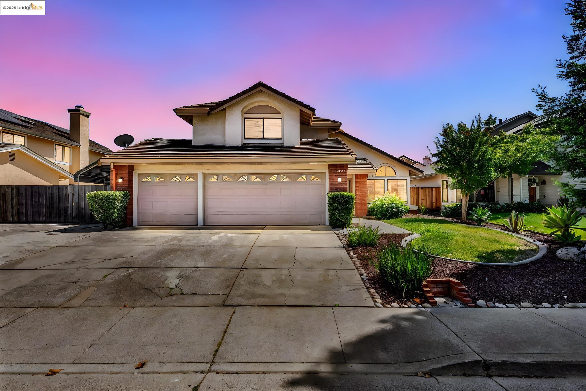 Detail Gallery Image 1 of 1 For 4820 Ridgeview Drive, Antioch,  CA 94531-9999 - 3 Beds | 2/1 Baths