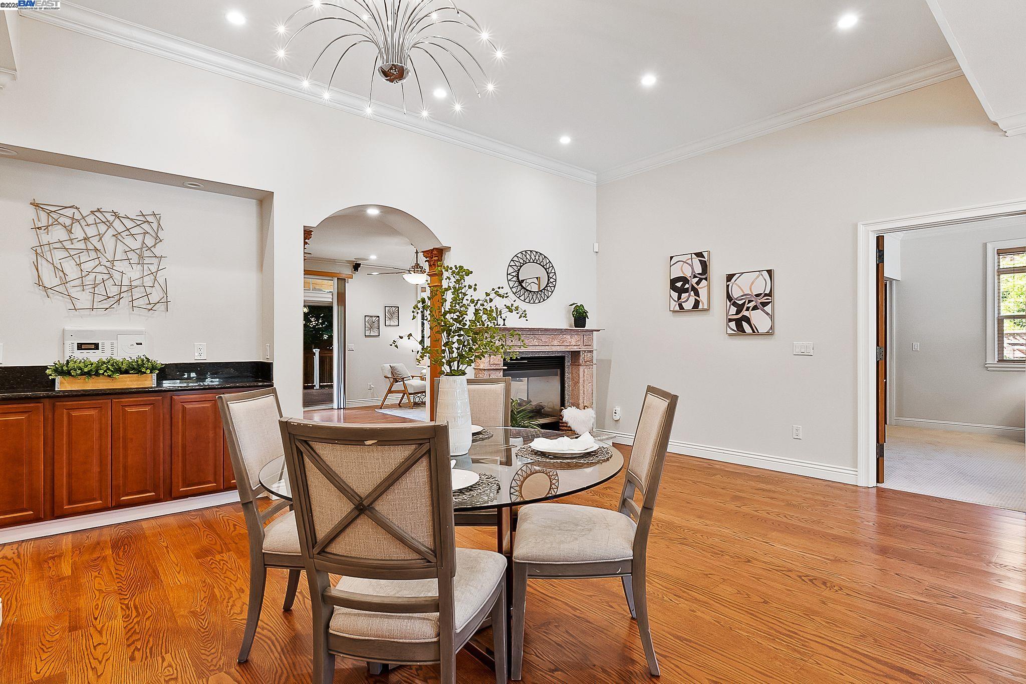 Detail Gallery Image 24 of 44 For 1673 Richardson Court, Concord,  CA 94519 - 4 Beds | 4 Baths
