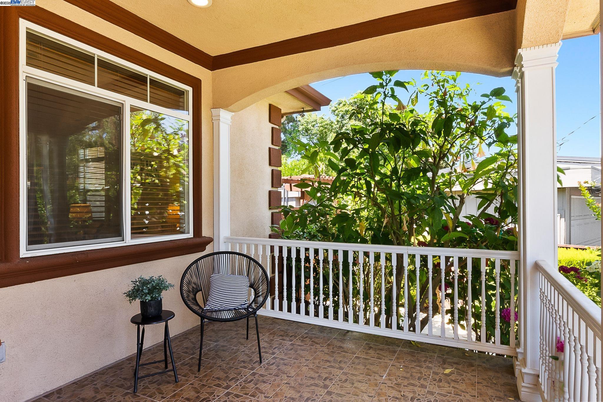 Detail Gallery Image 26 of 44 For 1673 Richardson Court, Concord,  CA 94519 - 4 Beds | 4 Baths