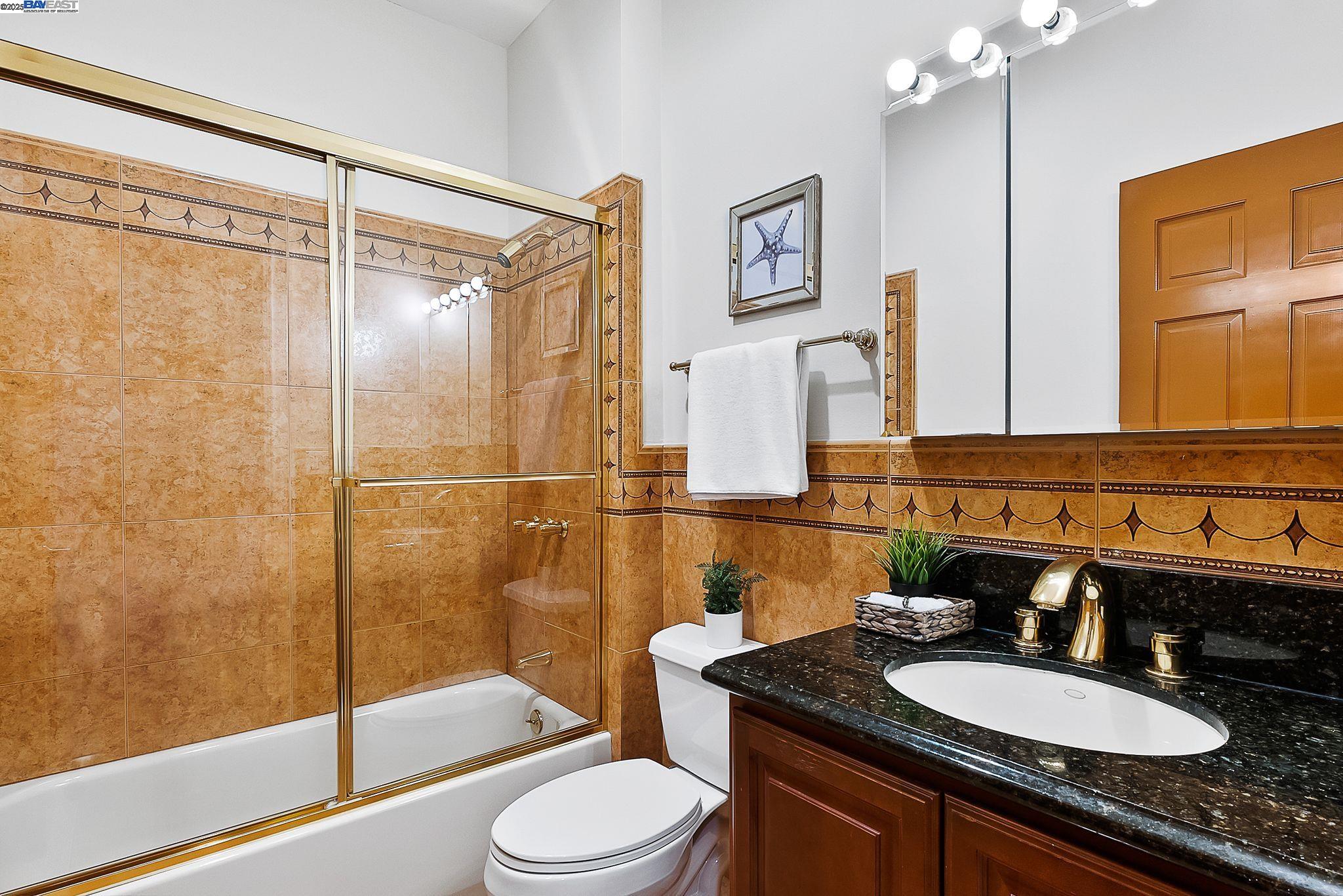 Detail Gallery Image 29 of 44 For 1673 Richardson Court, Concord,  CA 94519 - 4 Beds | 4 Baths