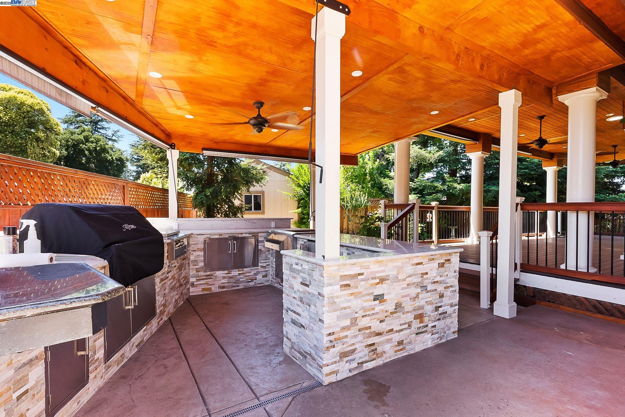 Detail Gallery Image 43 of 44 For 1673 Richardson Court, Concord,  CA 94519 - 4 Beds | 4 Baths