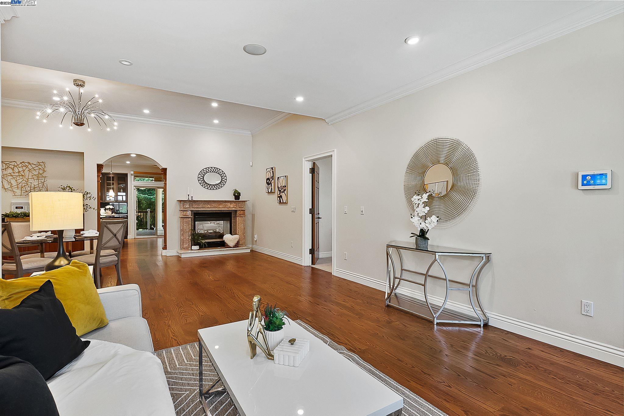 Detail Gallery Image 8 of 44 For 1673 Richardson Court, Concord,  CA 94519 - 4 Beds | 4 Baths