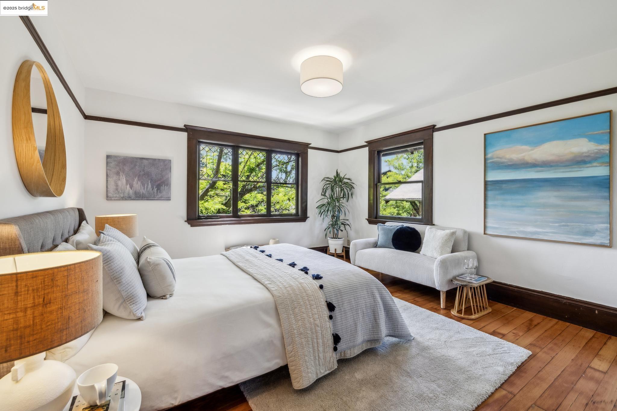 Detail Gallery Image 41 of 56 For 2945 Magnolia St, Berkeley,  CA 94705 - 4 Beds | 2 Baths