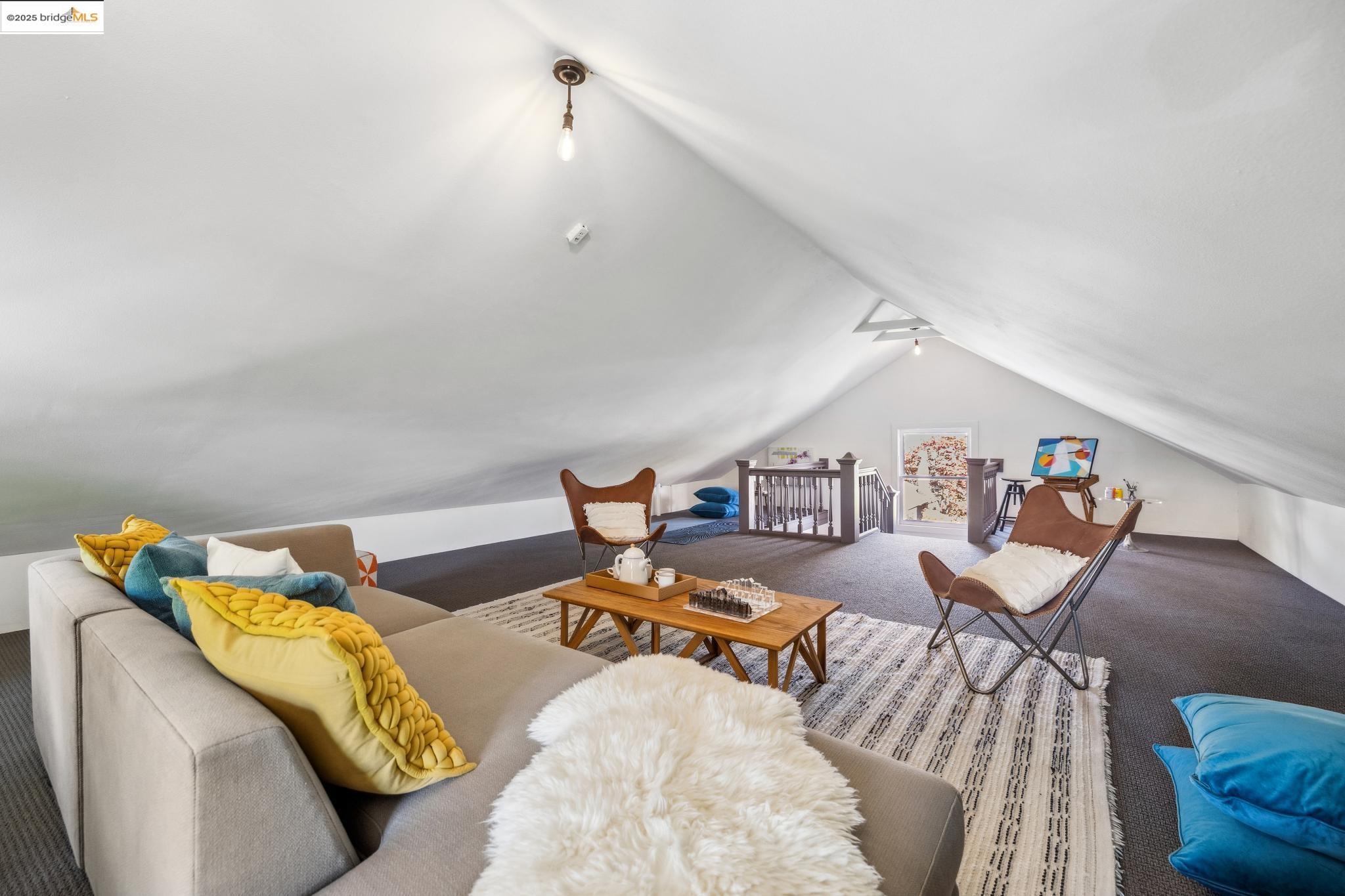 Detail Gallery Image 54 of 56 For 2945 Magnolia St, Berkeley,  CA 94705 - 4 Beds | 2 Baths