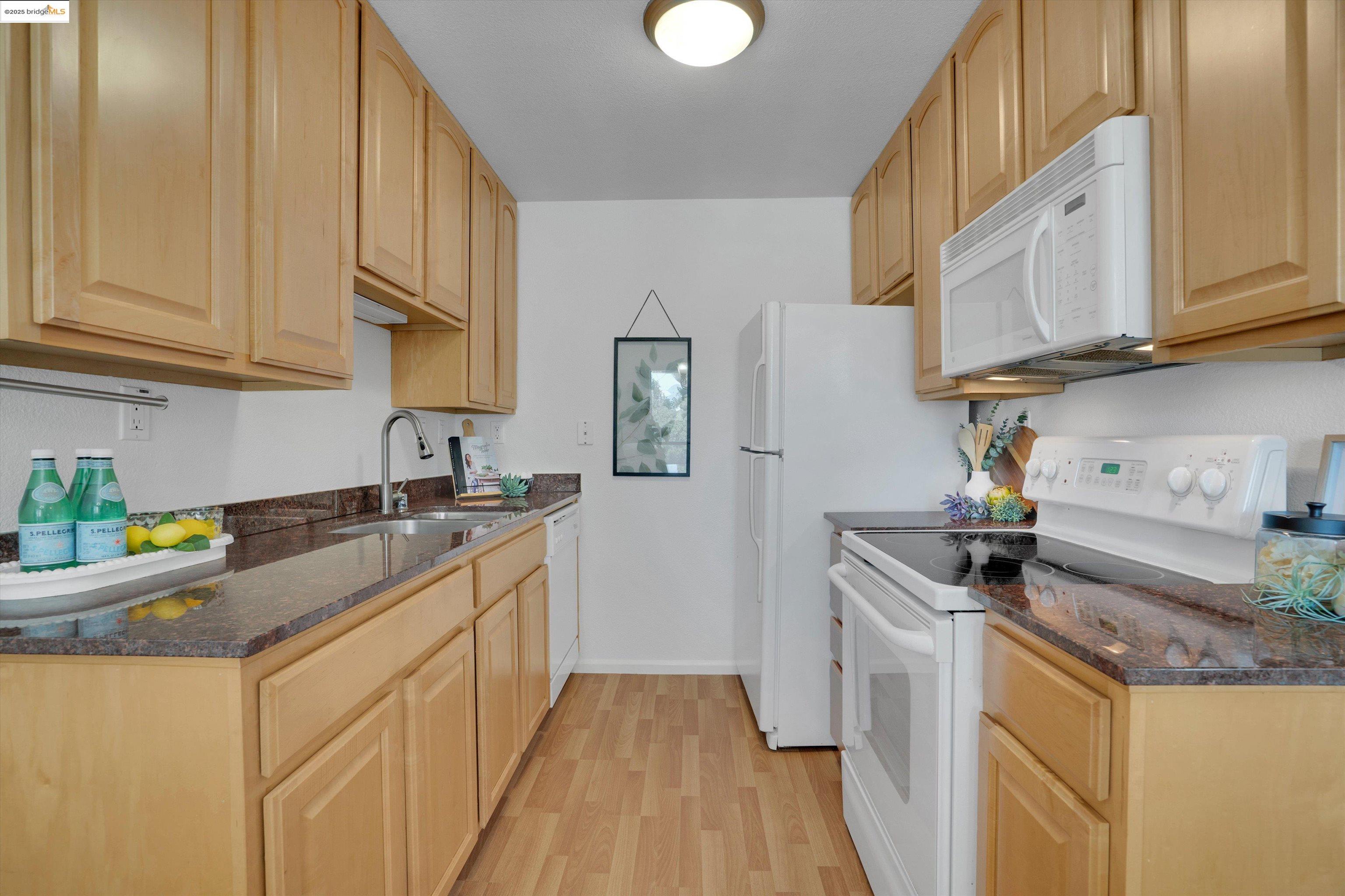 Photo #7: 41099251 Listing: Photo #7