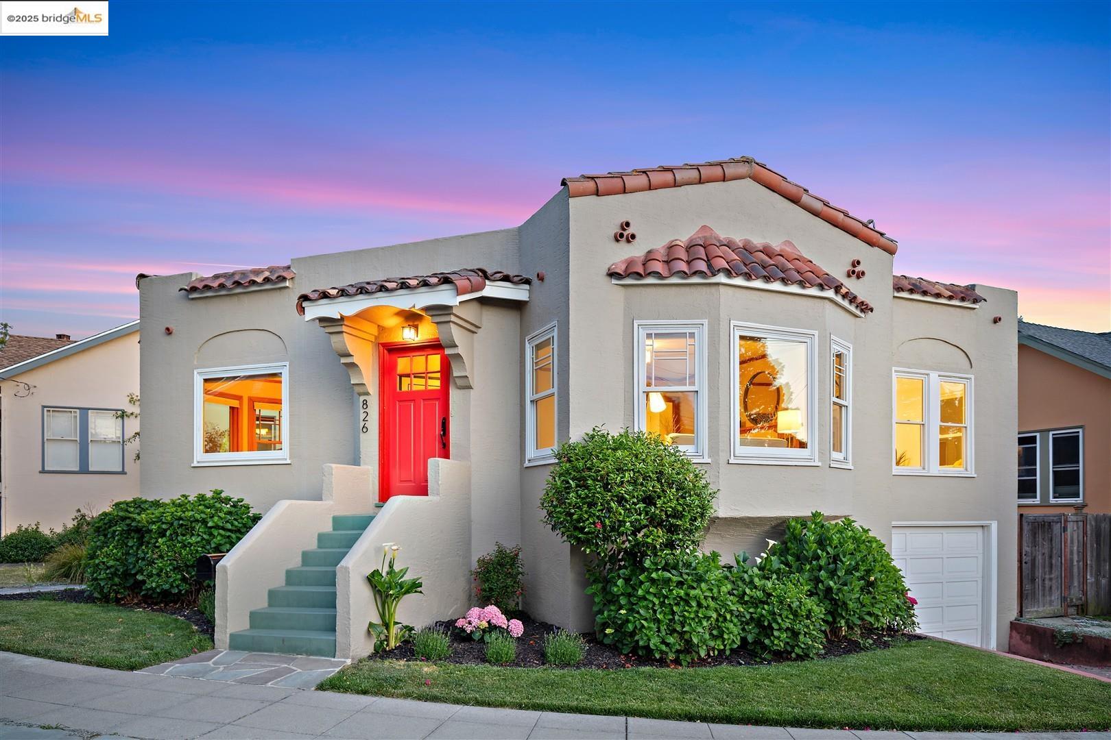 Detail Gallery Image 1 of 1 For 826 Ensenada Ave, Berkeley,  CA 94707 - 2 Beds | 2 Baths