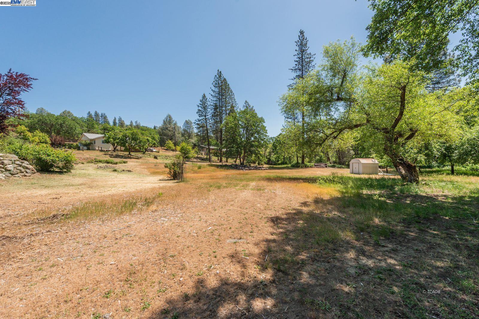 Detail Gallery Image 13 of 49 For 31 Rocky Road, Weaverville,  CA 96093 - 3 Beds | 2 Baths
