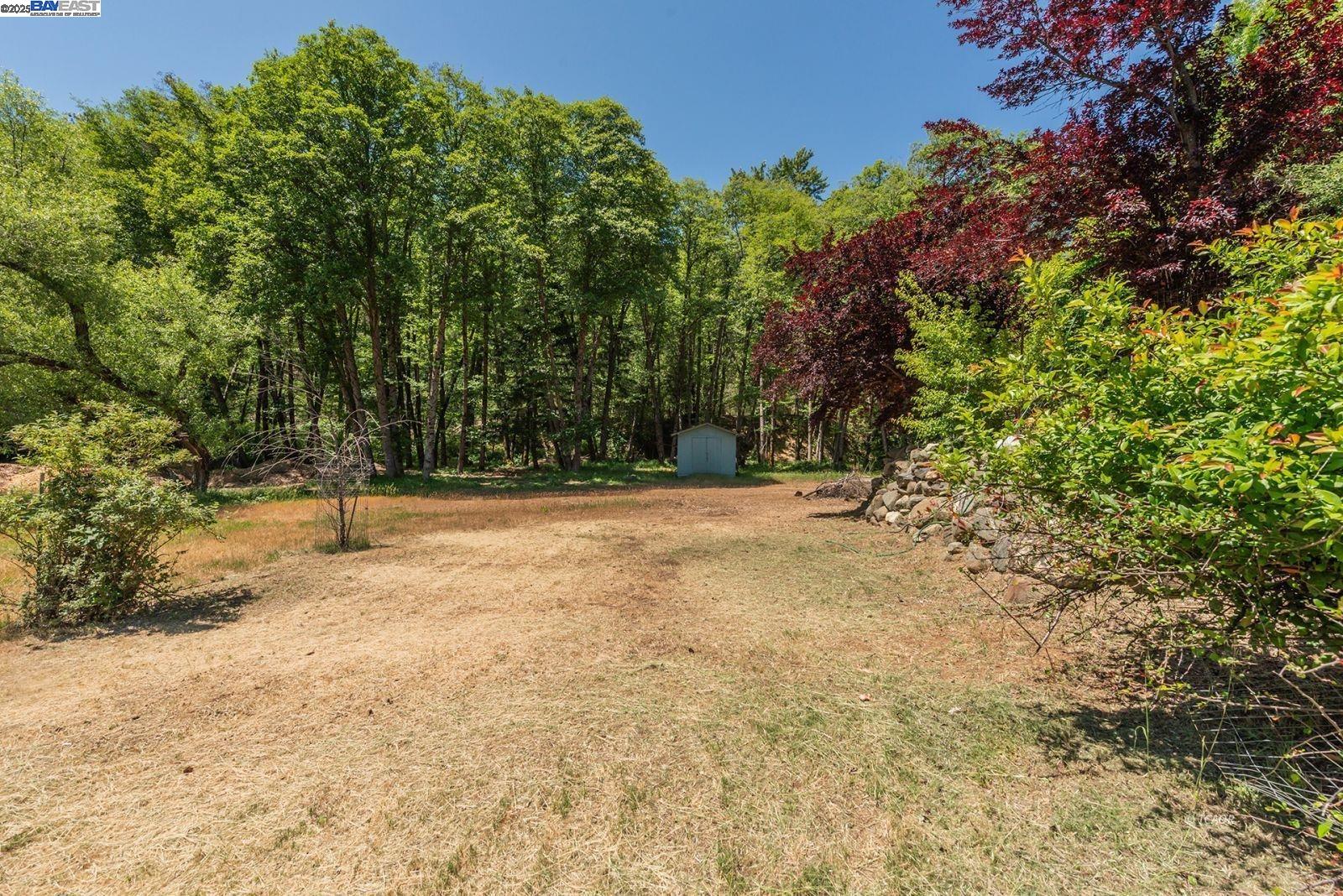 Detail Gallery Image 16 of 49 For 31 Rocky Road, Weaverville,  CA 96093 - 3 Beds | 2 Baths