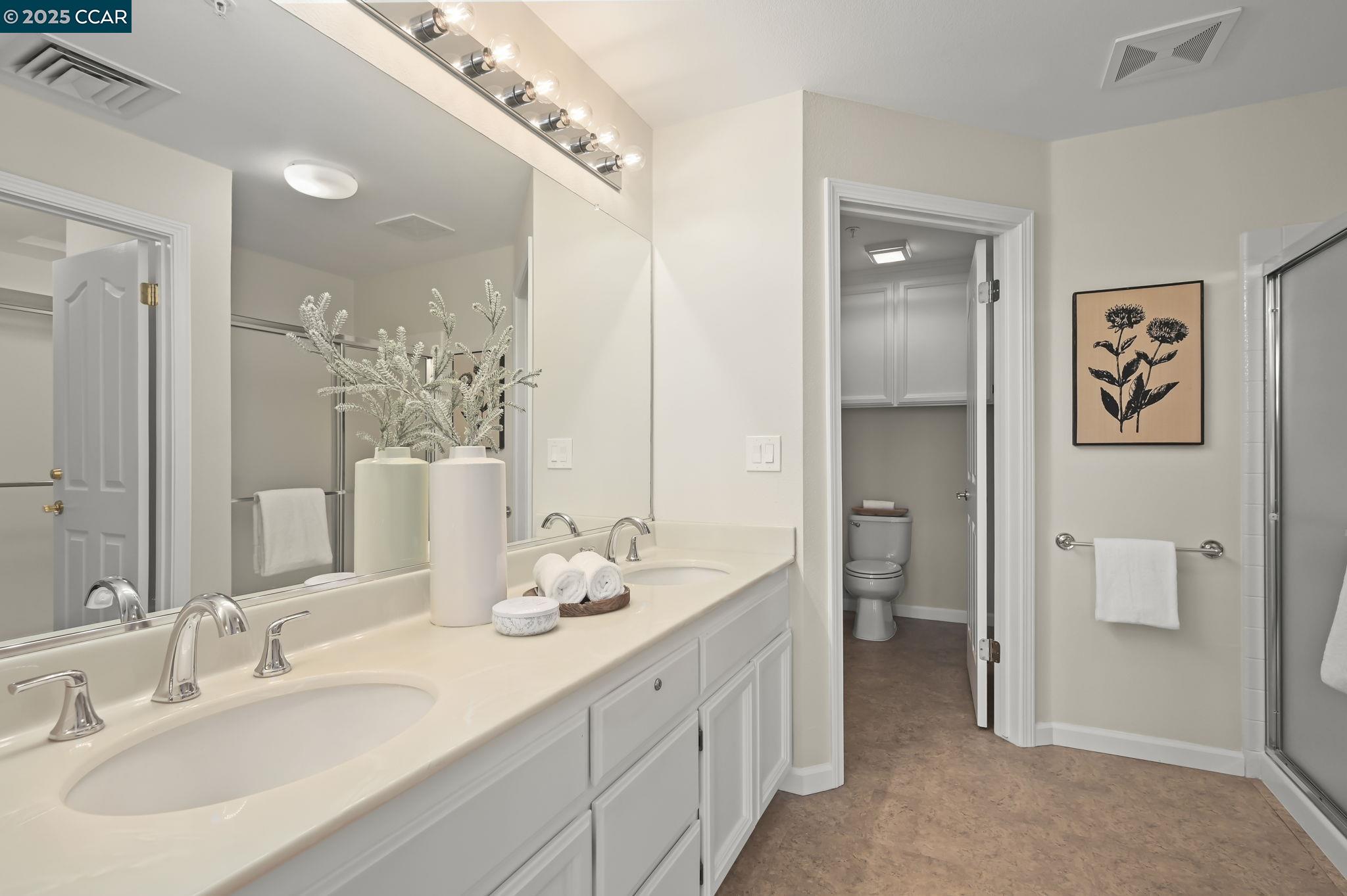 Photo #22: 41099269 Listing: Photo #22