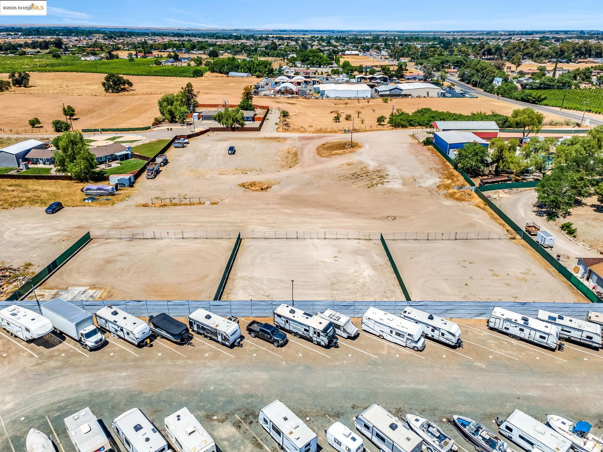 6181 BRENTWOOD BLVD #B, Brentwood, California 94513, ,Commercial Lease,For Rent,6181 BRENTWOOD BLVD #B,41099270