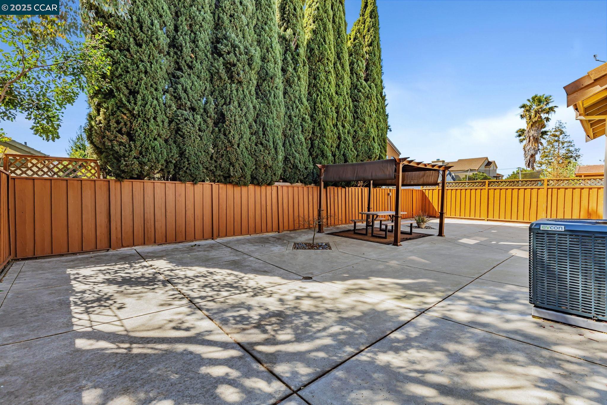 Detail Gallery Image 26 of 32 For 4867 Big Bear Rd, Oakley,  CA 94561 - 6 Beds | 3 Baths