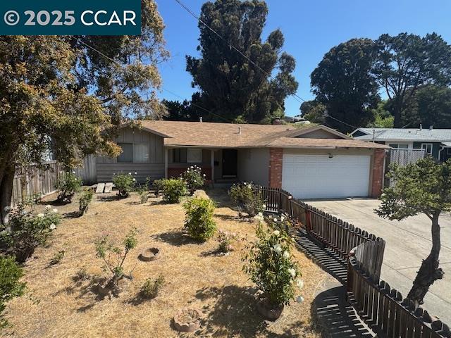 Detail Gallery Image 1 of 1 For 2832 Flannery Rd, San Pablo,  CA 94806 - 4 Beds | 2 Baths