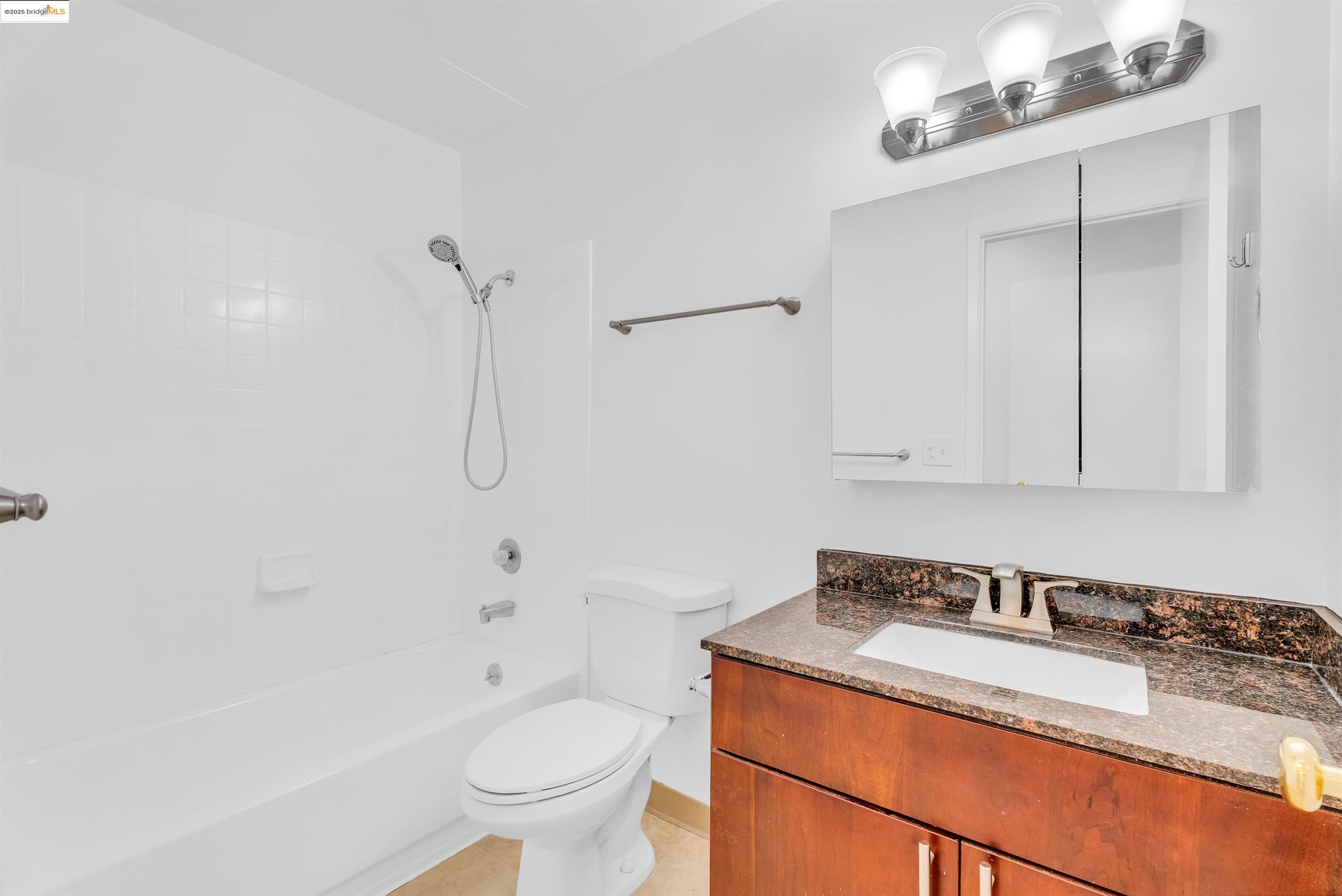 Photo #13: 41099276 Listing: Photo #13