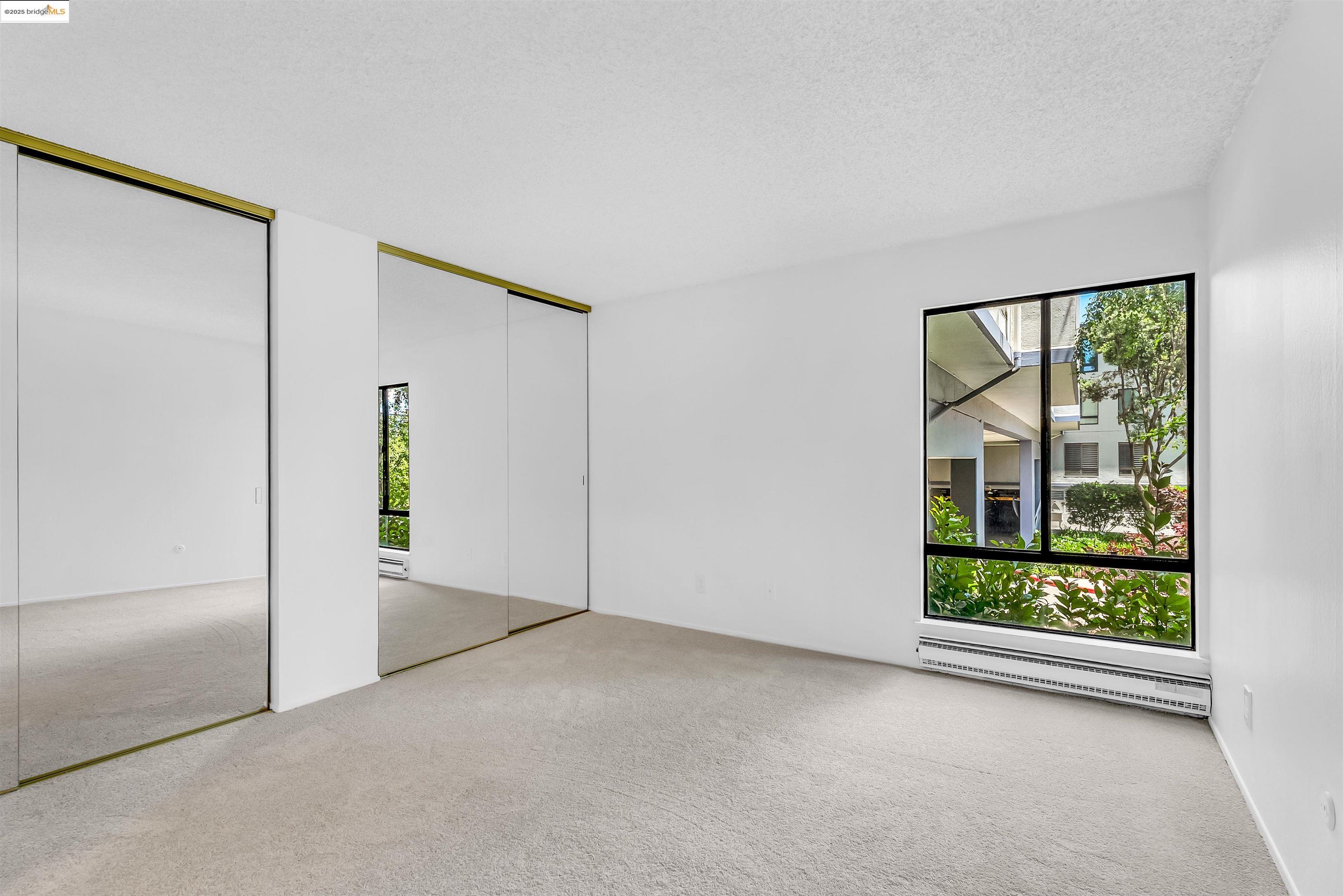 Photo #16: 41099276 Listing: Photo #16