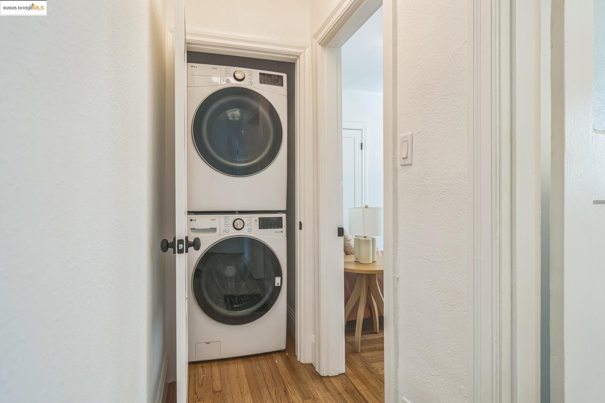 Detail Gallery Image 15 of 22 For 1515 Derby St, Berkeley,  CA 94703 - 2 Beds | 1 Baths