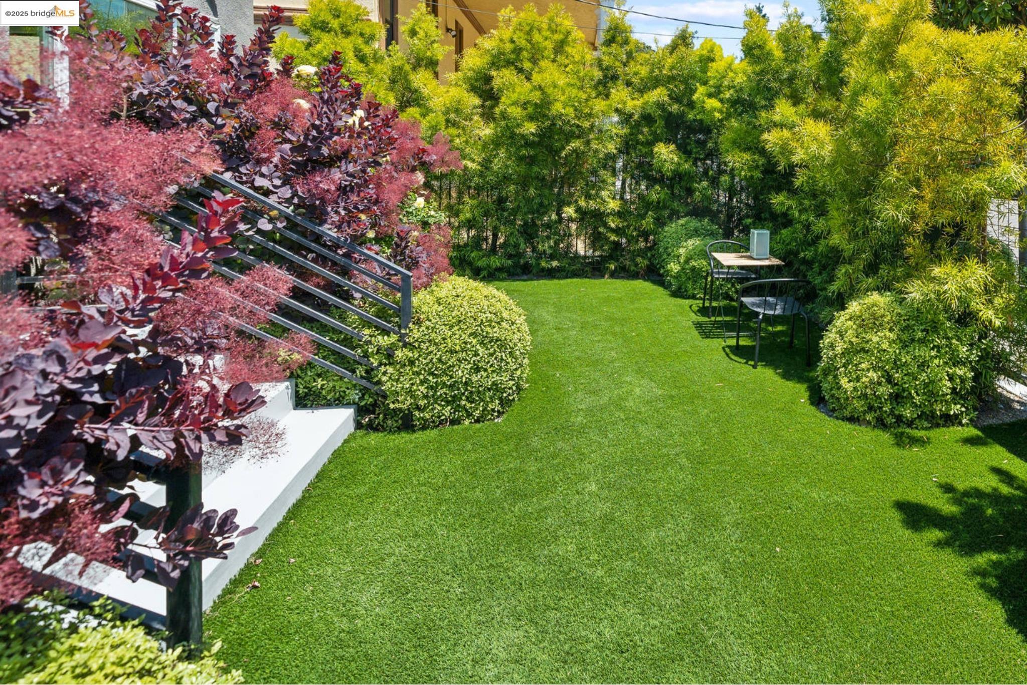 Detail Gallery Image 16 of 22 For 1515 Derby St, Berkeley,  CA 94703 - 2 Beds | 1 Baths