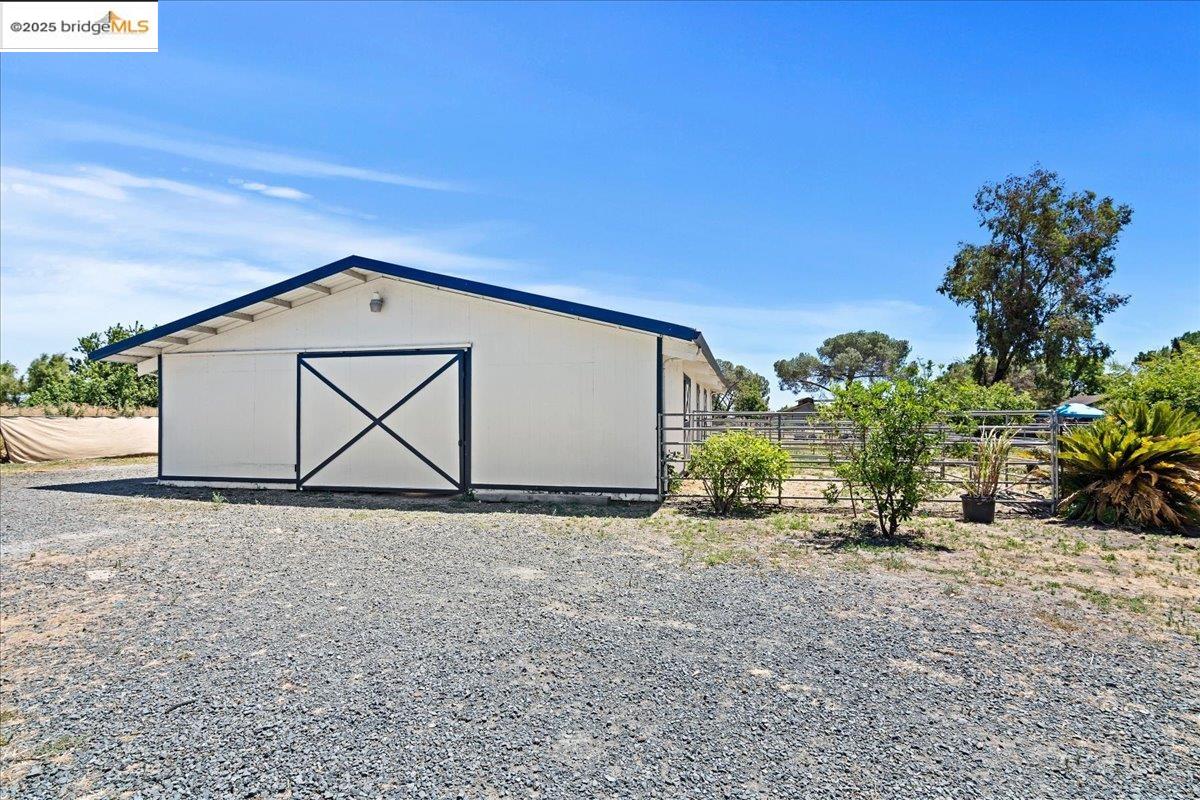 Detail Gallery Image 22 of 48 For 2325 Taylor Rd, Bethel Island,  CA 94511 - 3 Beds | 2 Baths